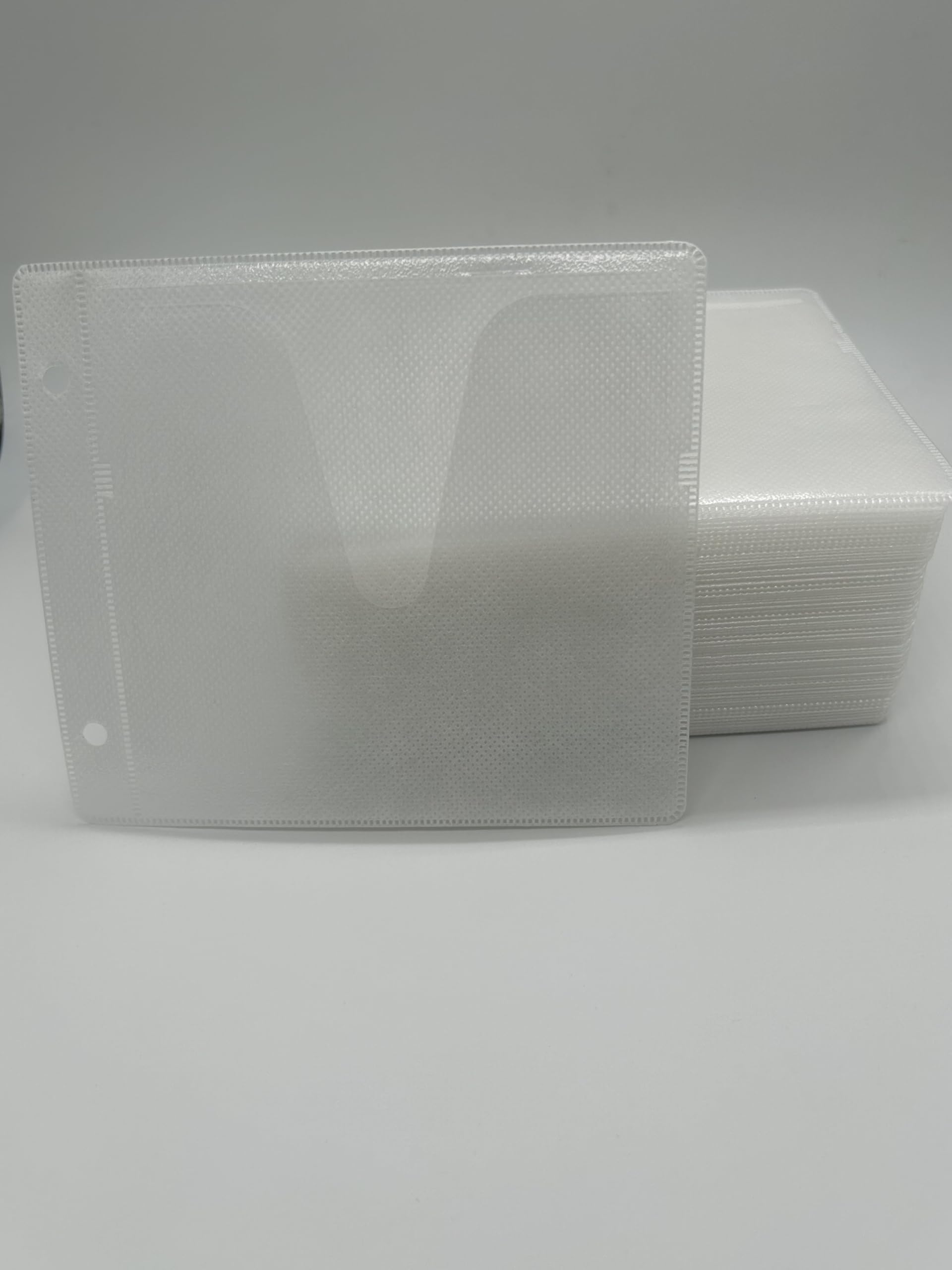 Amazon | CD DVDケース 不織布 両面収納（Vカット） 厚手 2穴付