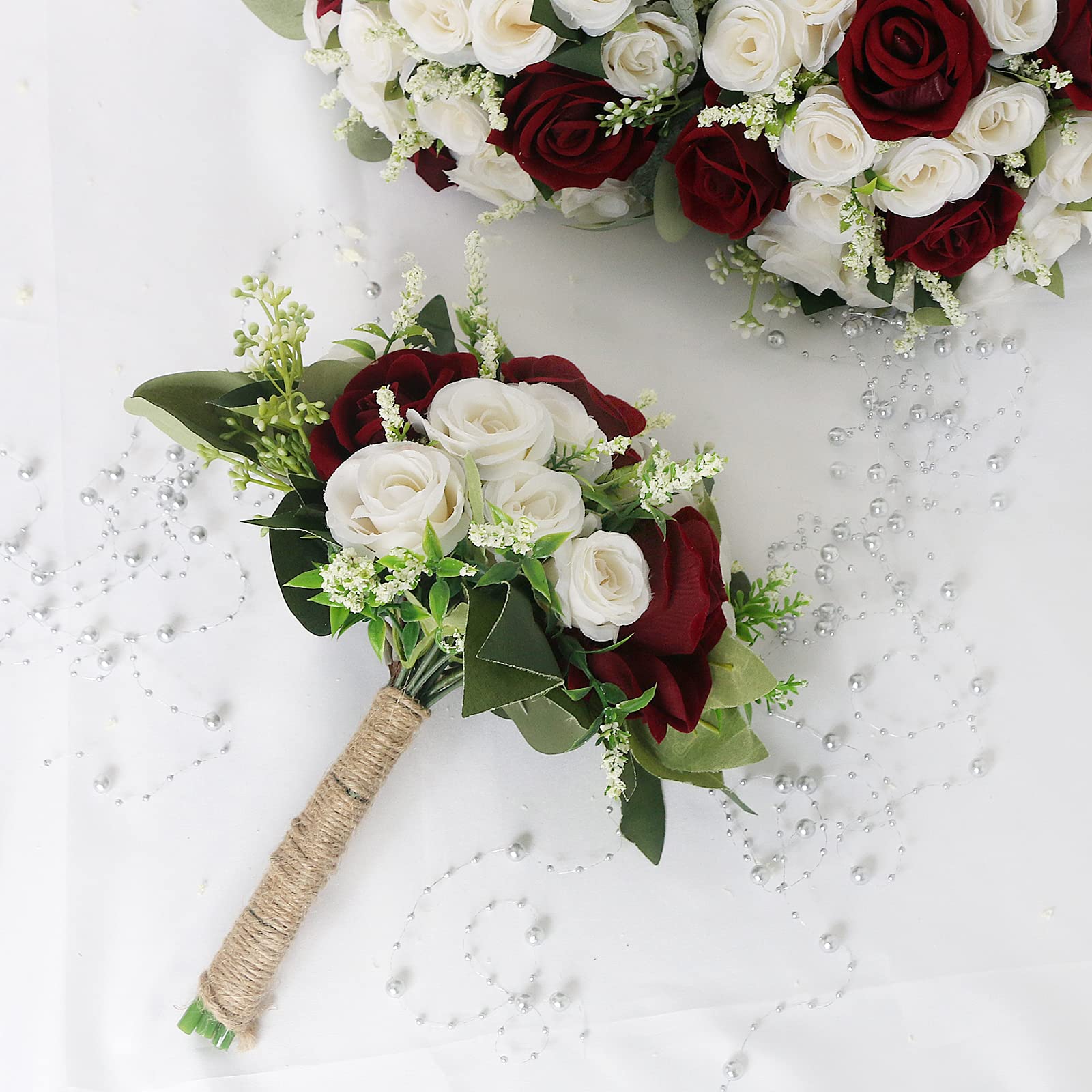 Zestaw 4 bukietów druhny na ślub, 18 cm, sztuczny bukiet kwiatów ślubnych, na imprezę, ceremonię, rocznicę, stół jadalny, dekoracja - bordowy i biały