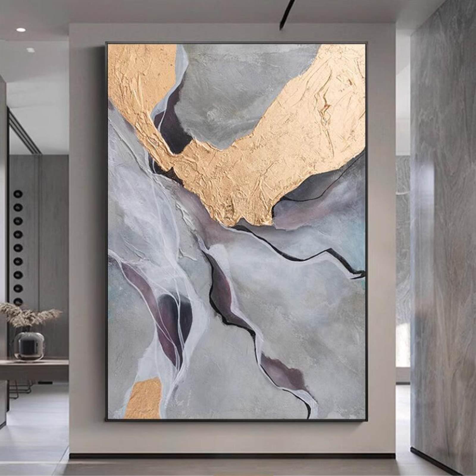 Peinture texturée moderne pour sublimer un grand mur de salon vide