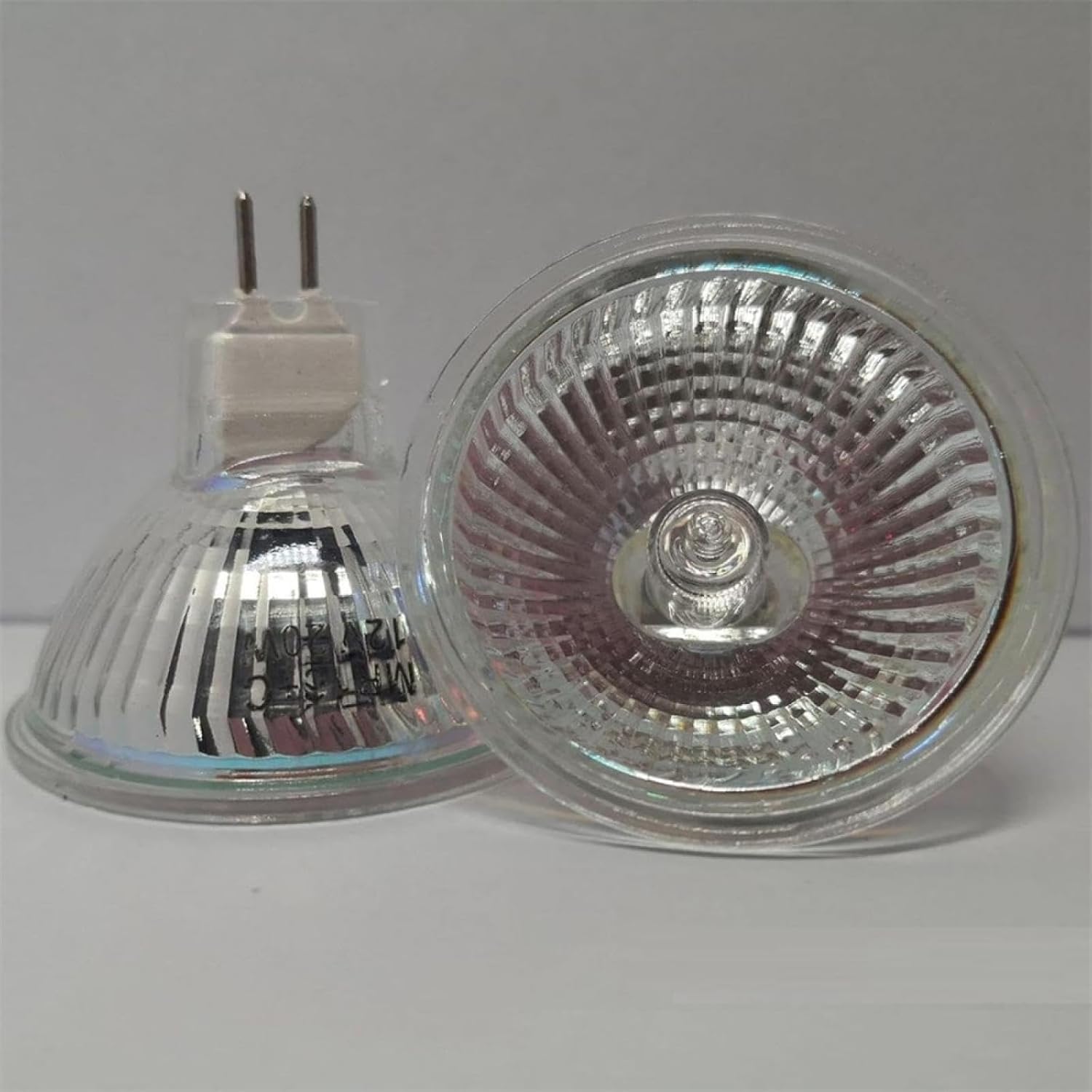 4PC Halogen Light Bulb MR11 220V 20W Halogen Spotlight Bulbs MR11 35W 220V 2 Prong Light Bulb GU4 Bi-Pin Base Warm White Dimmable 50W