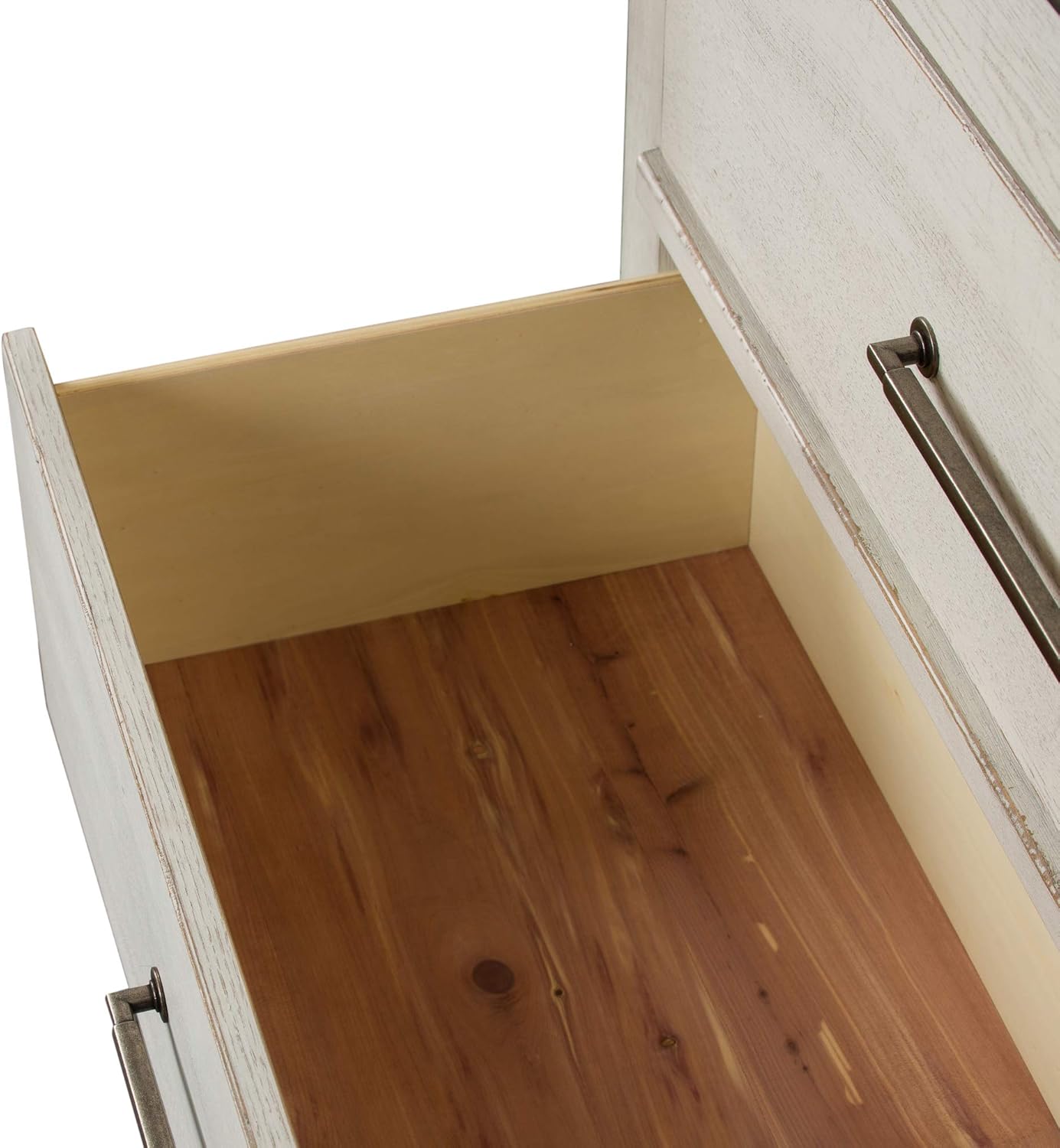 LIBERTY FURNITURE INDUSTRIES, INC. Modern Farmhouse 5 Drawer Chest