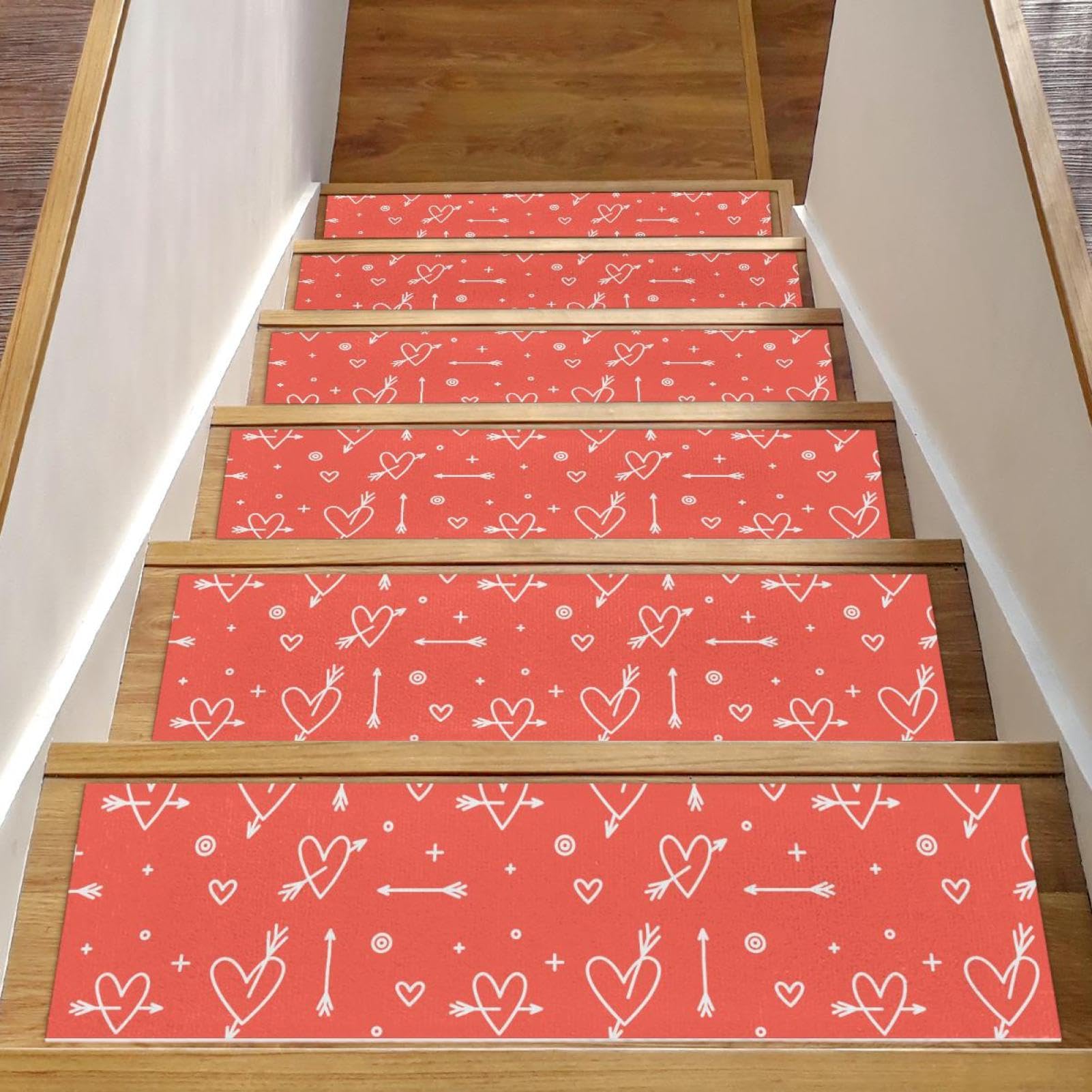 Alfombra antideslizante para escaleras interiores de madera que evita caídas de niños