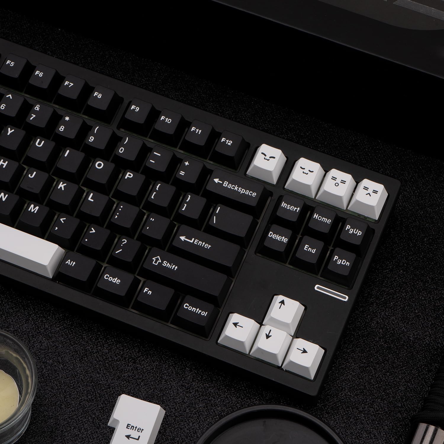 Black and White PBT Keycaps 173 Keys Cherry Profile Doubleshot Custom Keycaps Set ISO ANSI Layout for 60% 65% 75% 95% Cherry MX Switches Mechanical Gaming Keyboards