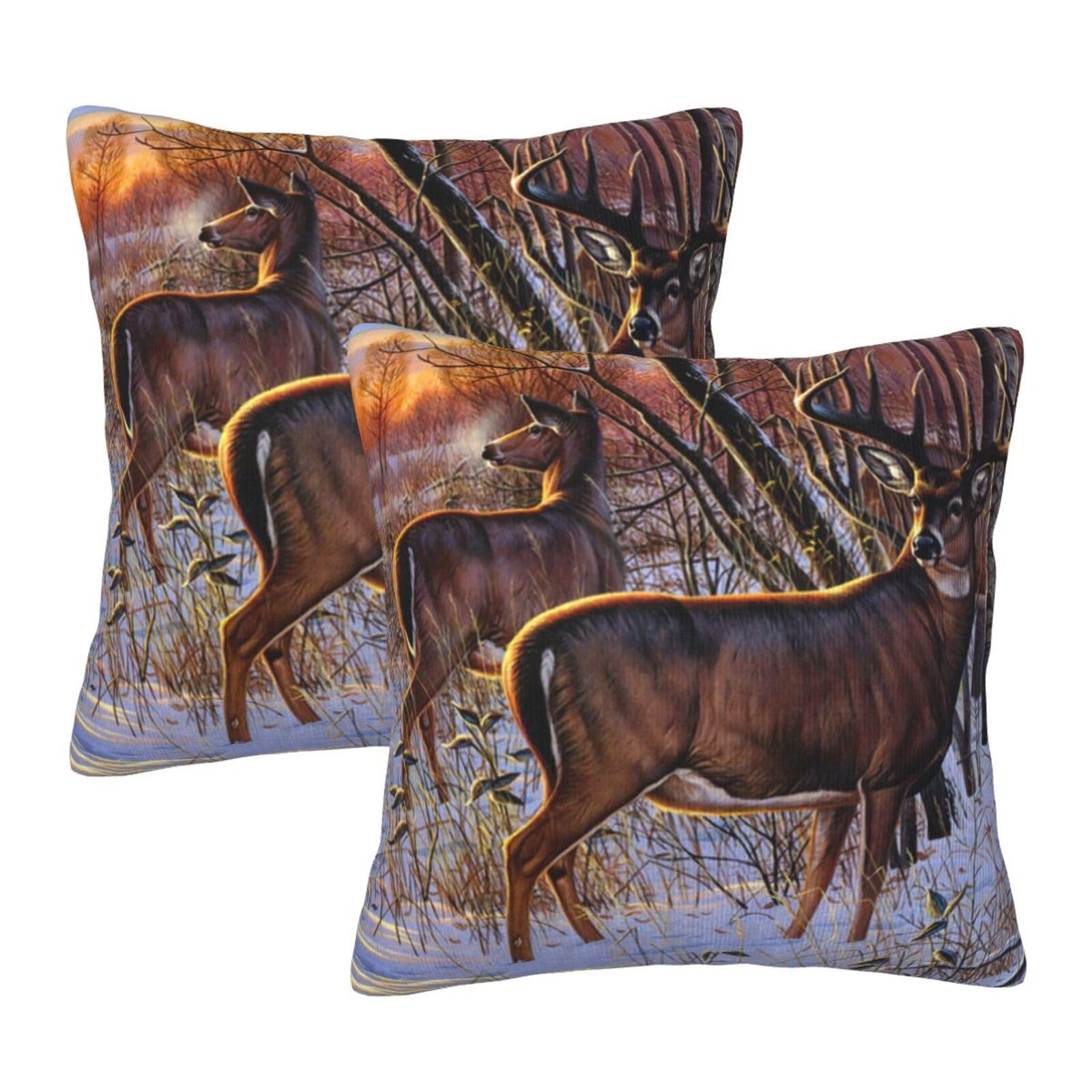 Taies d'oreiller cerf carrées pour créer une ambiance chalet au salon