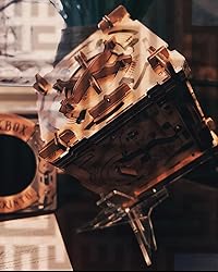 Amazon.com: iDventure Cluebox - Cambridge Labyrinth - Escape Room Game ...