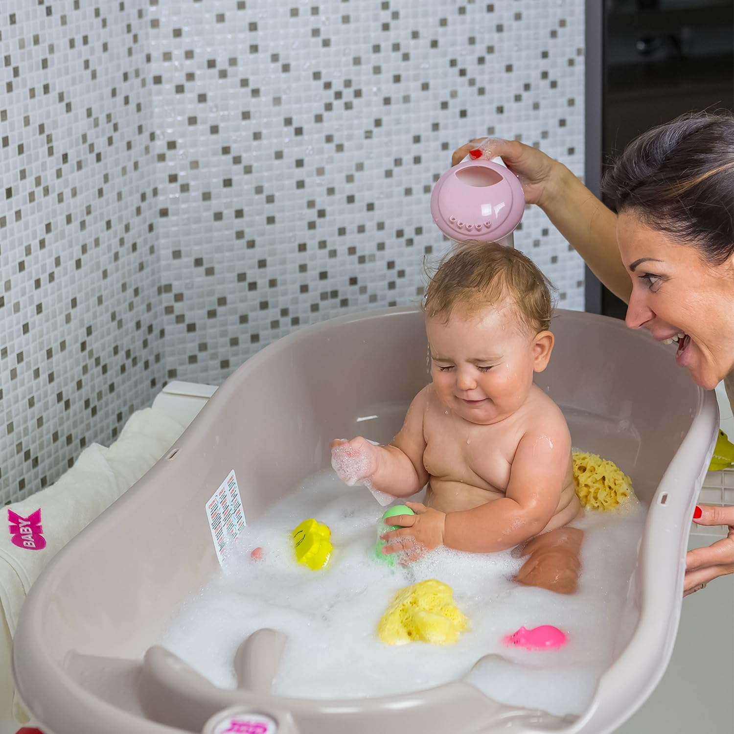 OKBABY Onda - Vaschetta dal Design Ergonomico per il Bagnetto del Neonato 0-12 Mesi - Giallo