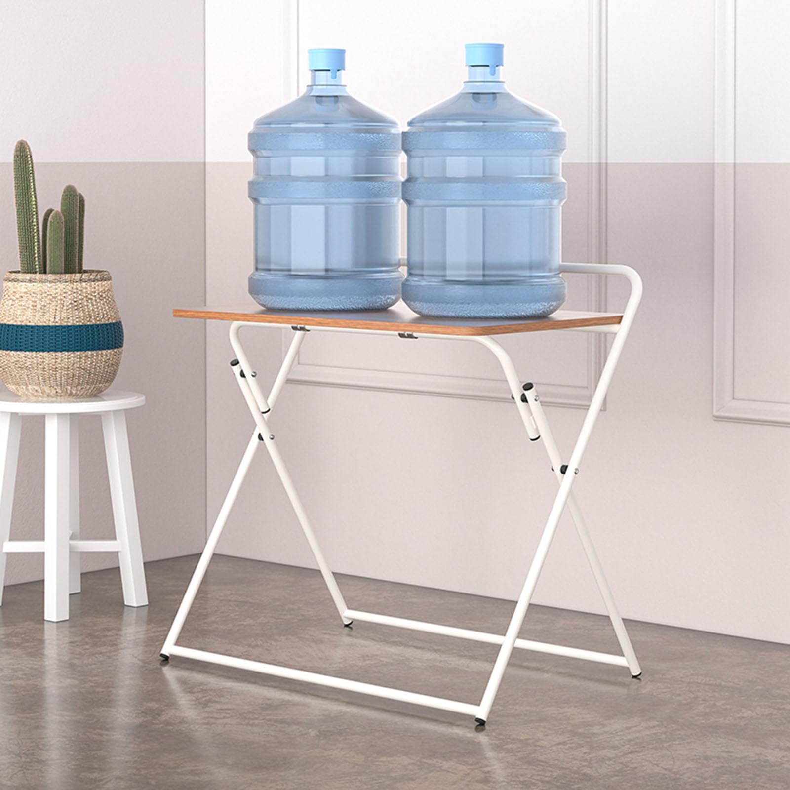 Table peu encombrante pliante pour petits espaces et bureau stable en métal