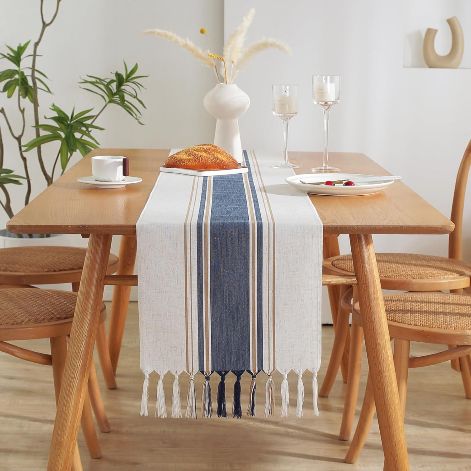 Table Runner, Farmhouse Style Linen Table Runner with