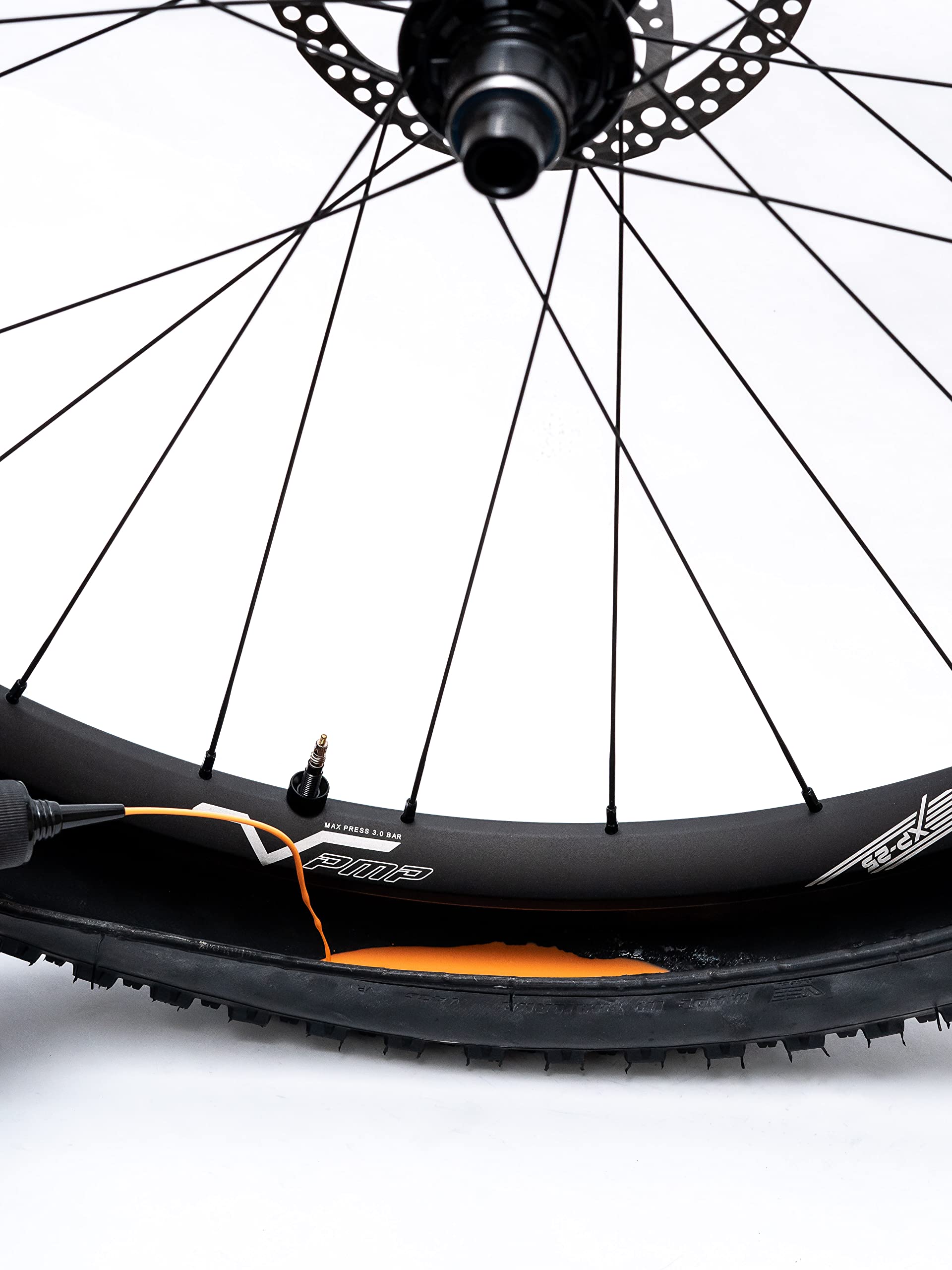 PMP Orange Latex - Líquido Sellante Antipinchazos Tubeless. Ecológico, Concentrado y Inmediatamente Efectivo.