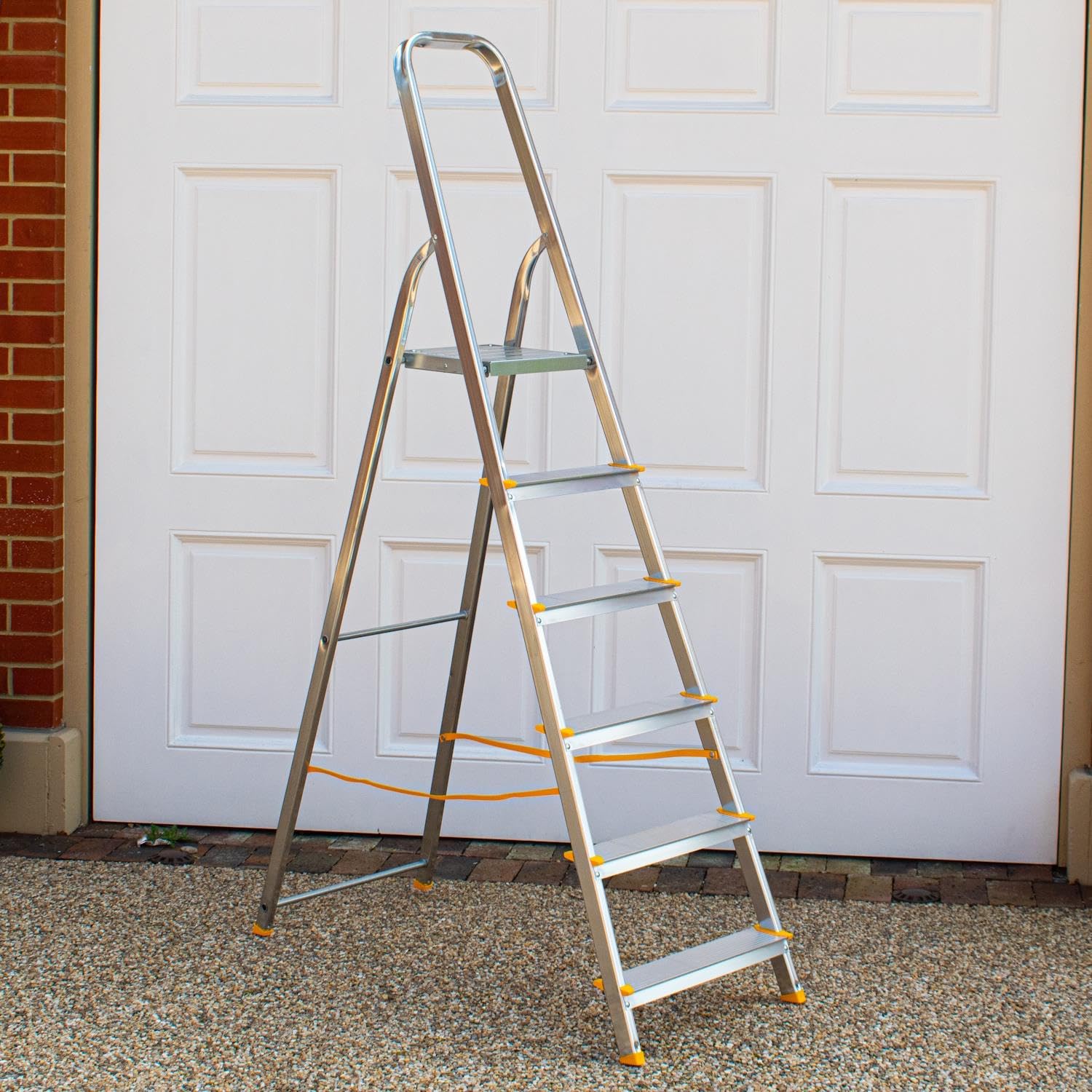 TRADE MASTER PRO Aluminium Step Ladder | 6 Step Folding Ladder | Non-Slip Feet | Hand Rail | Platform Height 1190mm Closed Height 1940mm