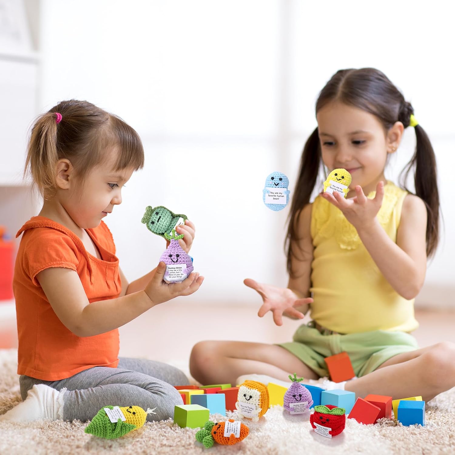 18 Pcs Positive Vegetables Emotional Dolls Bulk Support Encouragement Emotional Knitted Crochet Gifts with Positive Words for Friends Coworker Decorations for Home Office