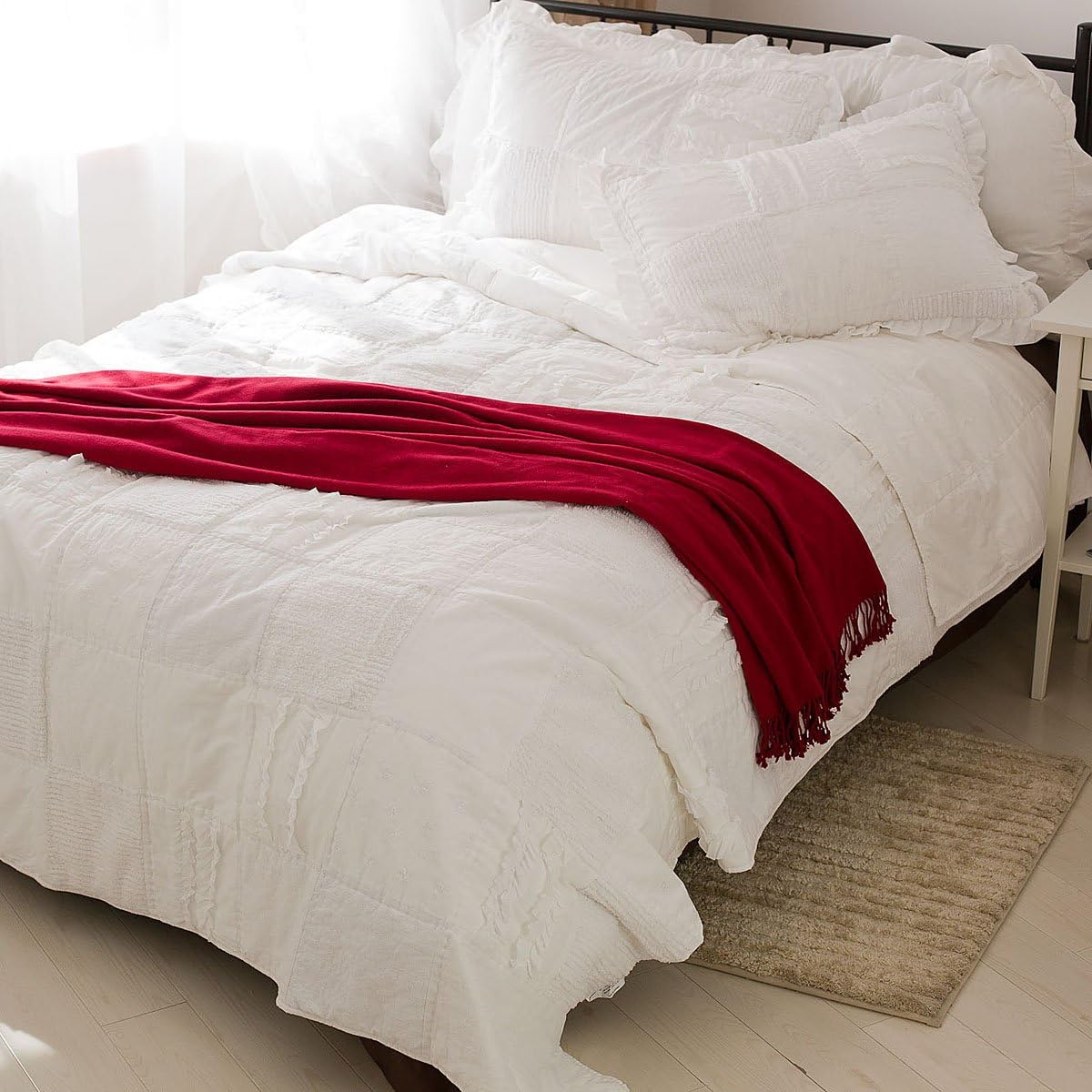 MZPRIDE Luxury Brand 100% Handmade Comforter White Quilted Bedspreads Embroidery Patchwork Quilt