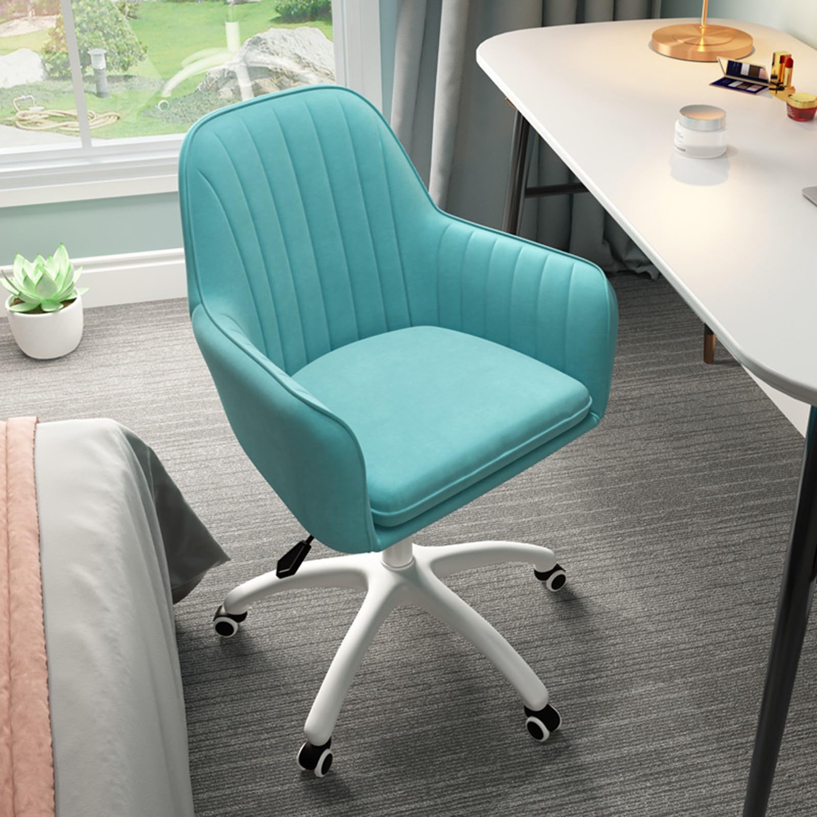 Chaise de réception élégante et confortable pour accueillir vos visiteurs