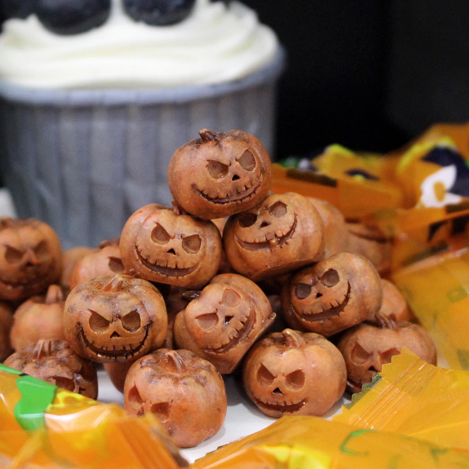 50 Mini-Kürbis-Figuren Aus Kunstharz – Gruselige Halloween-Deko Für Tisch & Feengarten