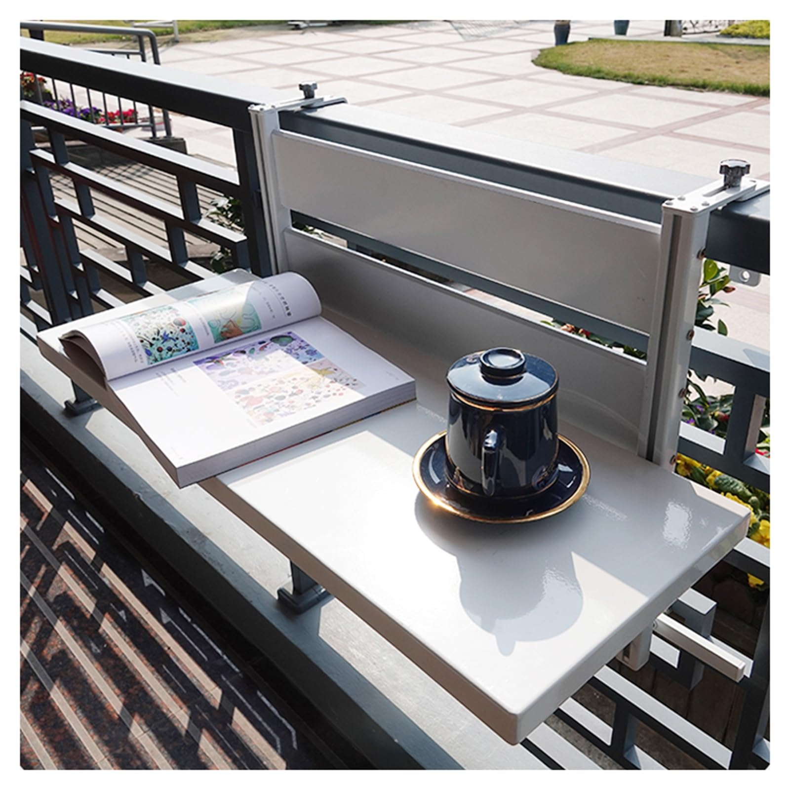 ZHANGGL Outdoor Folding Metal Balcony Rail for Deck & Patio - White Railing for Garden & Porch, Size L60*W30cm - Durable & Stylish Safety Barrier