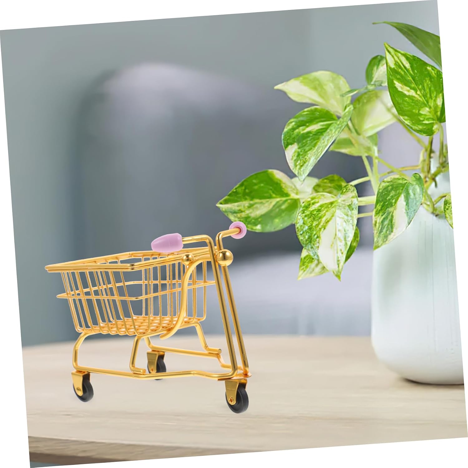Miniature Supermarket Cart Makeup Sponge Holder Cute Art Organizer for Vanity and Desktop Lightweight Easy to Clean for Makeup Storage and Decoration