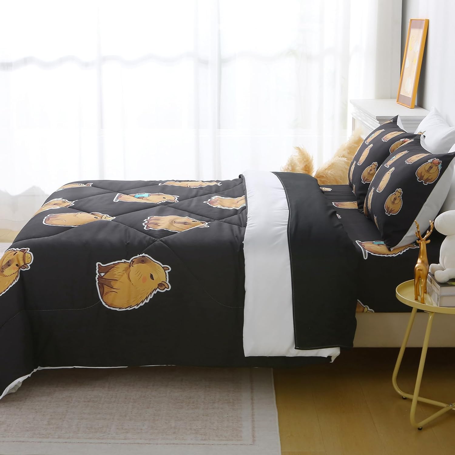 Wajade Capybara Comforter Set 7 Piece Cute Black Animal Bedding Set Capybara for Boys Girls Room Decoration Queen Size with Sheet and 2 Pillowcases 2 Pillow Shams Cute Bed in a Bag as Birthday Gift