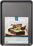 Chicago Metallic - Non-Stick Baking Sheet Pan, Heavy Duty Carbon Steel Oven Tray with Even Heat Distribution, Warp Resistant Rim, Dishwasher Safe Baking Pan (Grey)