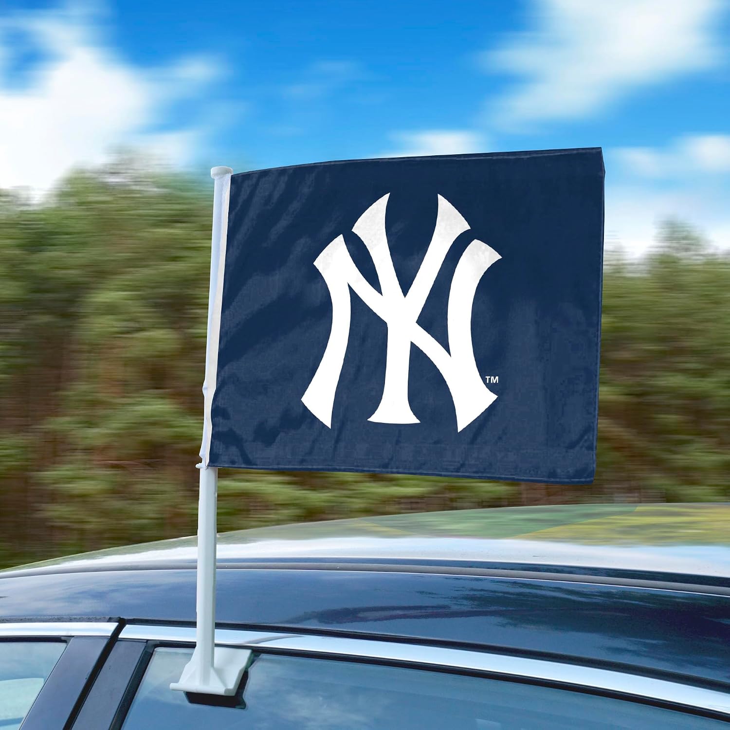 FANMATS MLB - New York Yankees Car Flag Large 1pc 11" x 14"