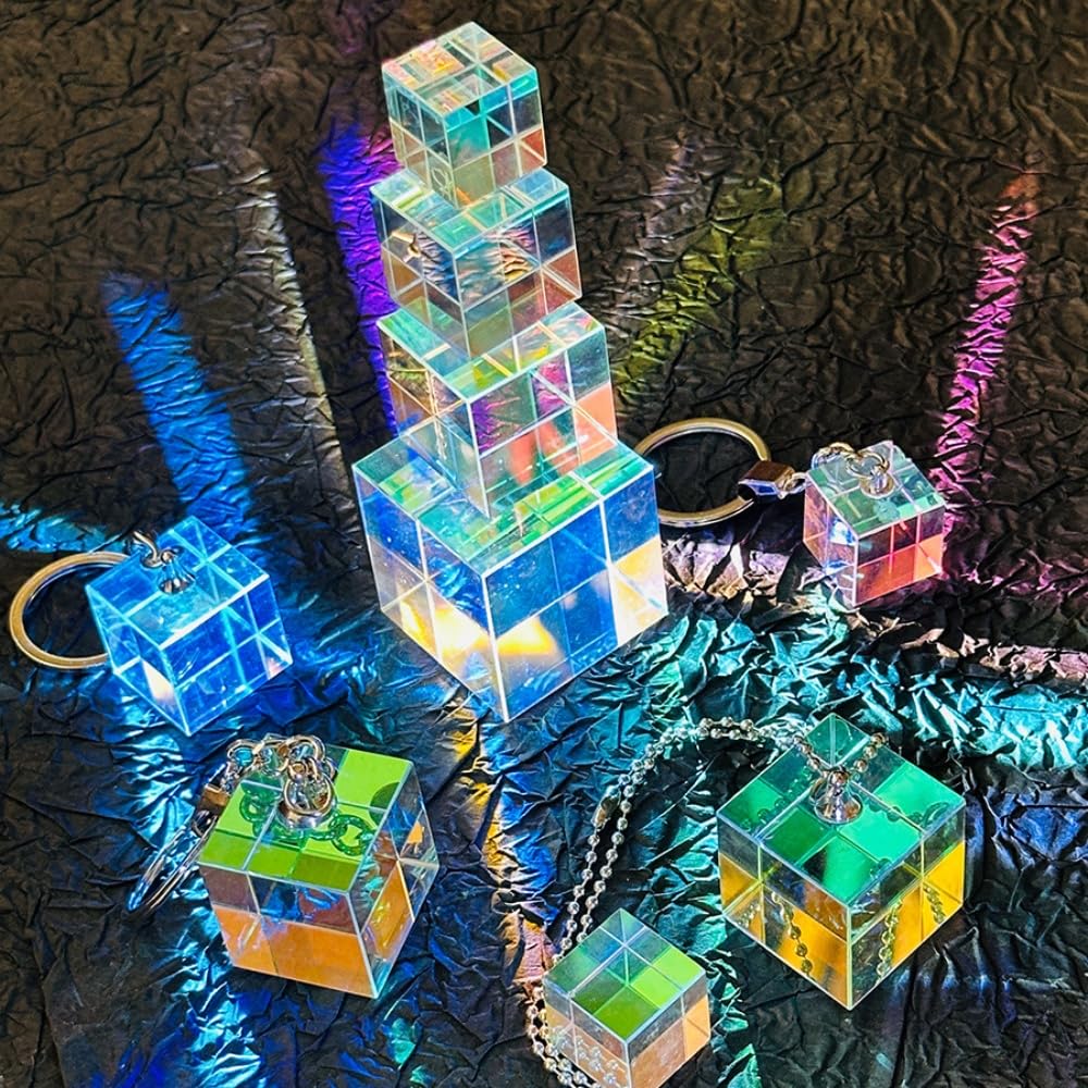 光のプリズム‼️タリカム君と同じ台座っ‼️NO、購入‼️ Amazon.co.jp: seimeinoki プリズム 立方体 4個セット 4つのサイズ