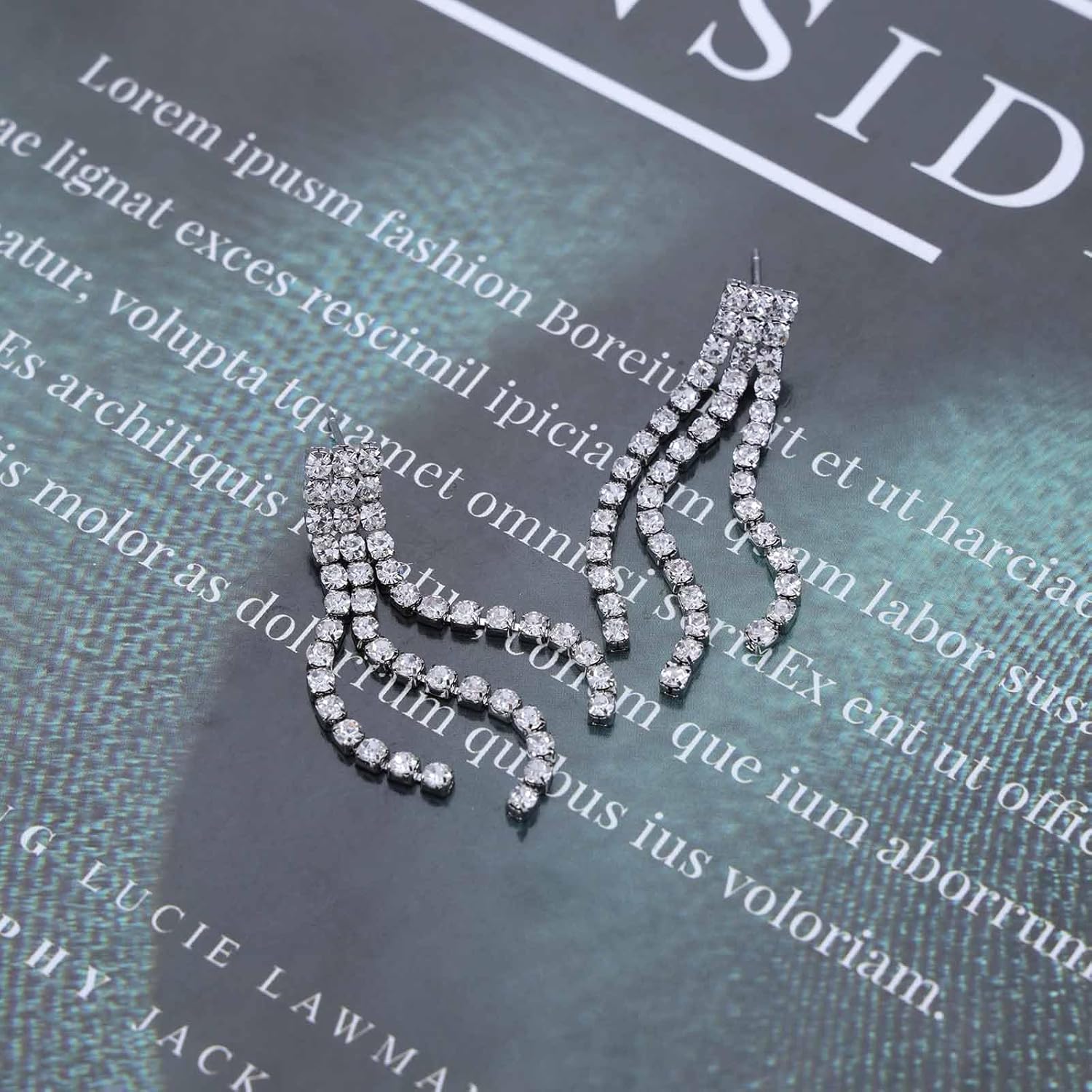 Vintage Crystal Chandeliers Drop Earrings Silver Rhinestone Dangle Earrings Silver Cz Paved Tassel Chain Earrings Wedding Chandelier Earrings Jewelry for Women - Image 3