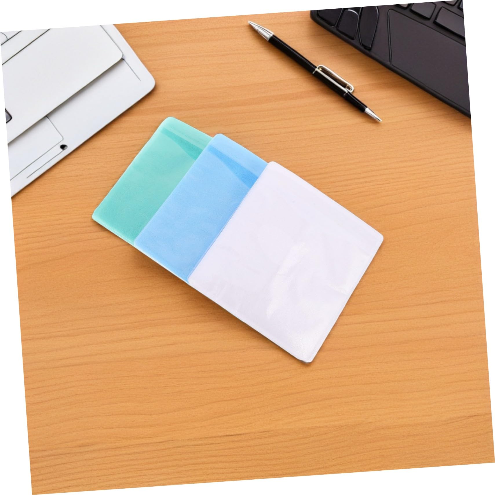 ERINGOGO 600 Piezas Fundas para CD Transparentes Gruesas Unidades Protección contra Arañazos Almacenamiento Portátil para Discos Uso Personal y Profesional