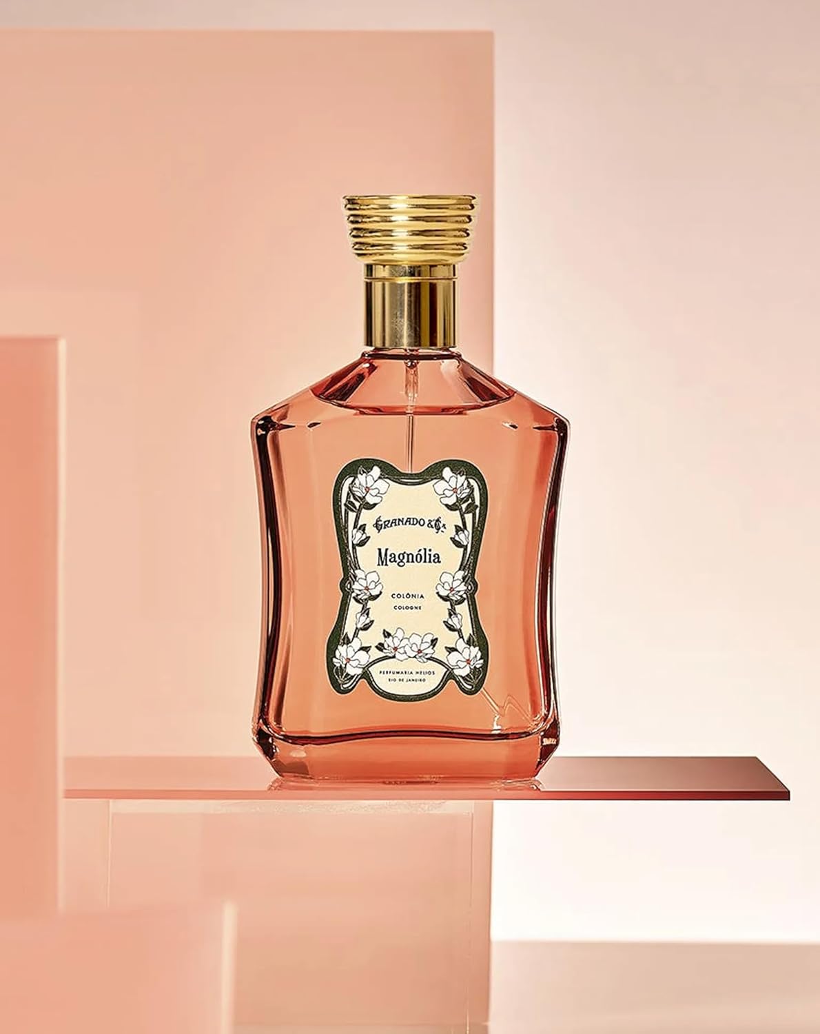 Colônia Granado Magnólia 300 mL em promoção! Veja a oferta e mais achadinhos de Deo Colônia 4 Hoje é o melhor dia para comprar Colônia Granado Magnólia 300 mL com aquele preço maroto! Promoção! Aproveite a oferta! 4