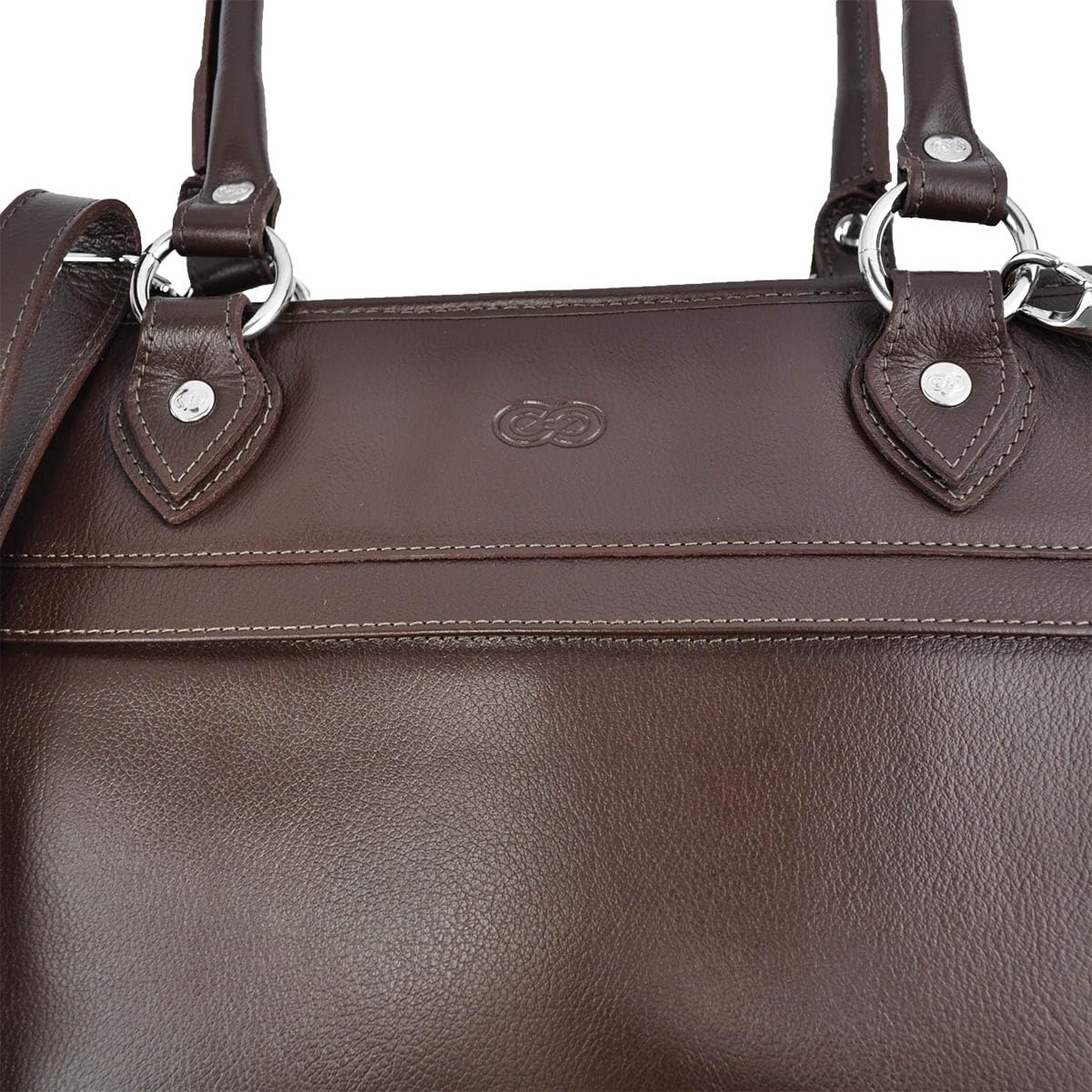 Bolsa Executiva CHARLOTE em Couro em promoção! Veja a oferta e mais achadinhos de Bolsas 7 Hoje é o melhor dia para comprar Bolsa Executiva CHARLOTE em Couro com aquele preço maroto! Promoção! Aproveite a oferta! 7