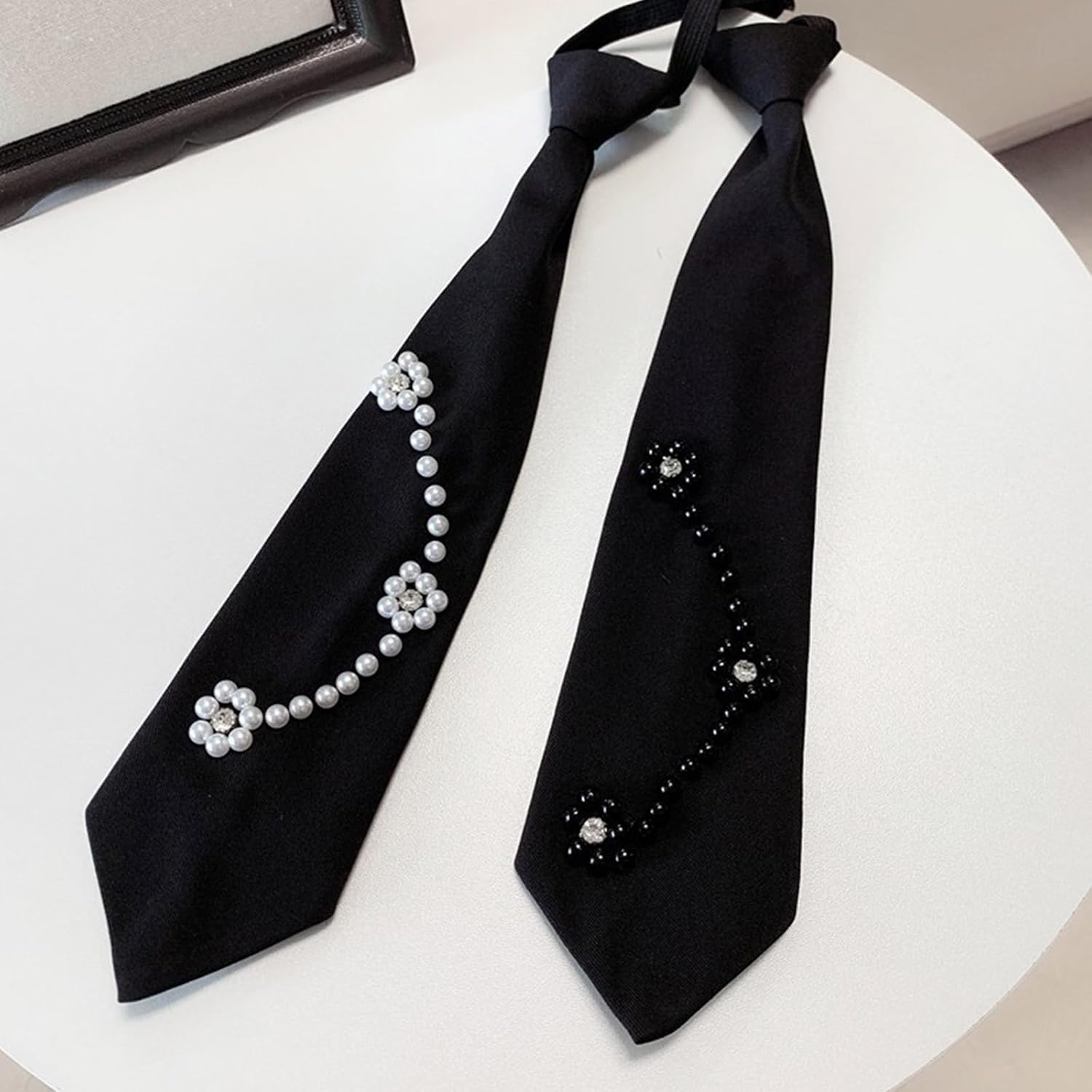 Pearl Neckties Pre Tied Neck Tie For Uniform Necktie Suits Simple Lazy Person Student Boys Elegant Dinners Tie School Neckties Girls Necktie For Boys