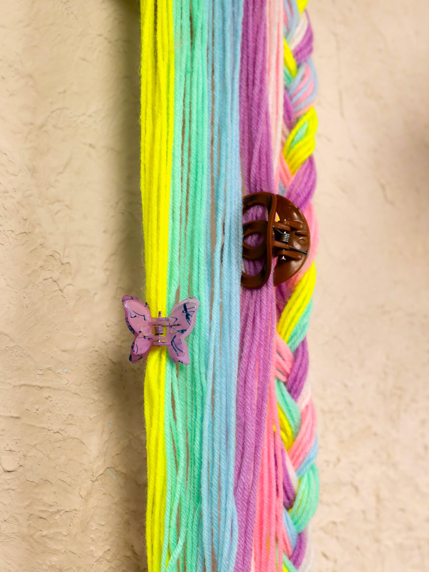 Melbees by Yellow Chimes Hair Clips Holder for Women Unicorn Hair Clips Holder Rainbow Yarn Tassels Hair Bows Storage Hair Accessories Organizer Theme Decorations for Kids Girls Hair Accessories. 4