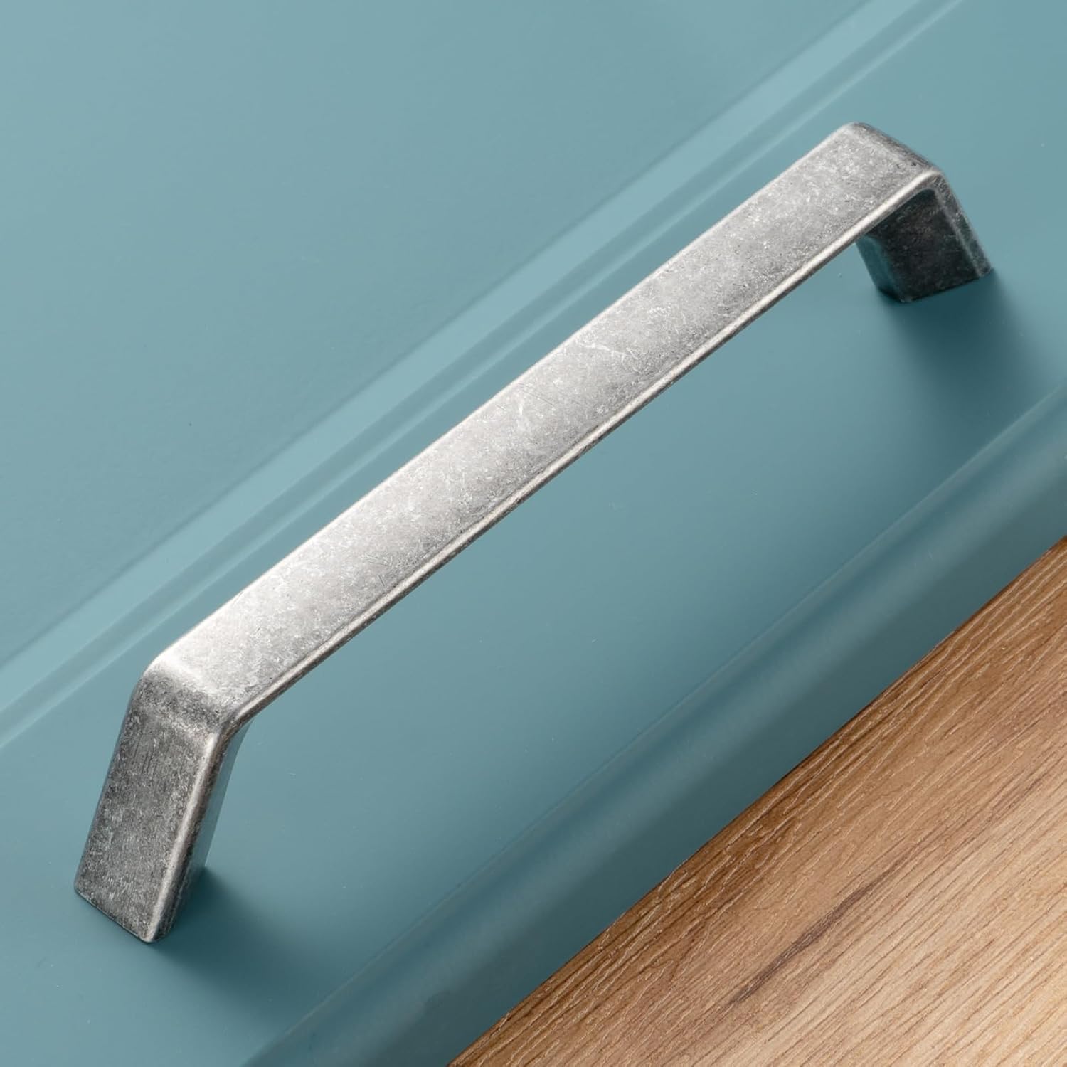 KOOFIZO 10 Pack 5 Inch Antique Iron Cabinet Pulls Vintage Iron Cabinet Handles Retro Silver Hardware for Kitchen Cabinets Drawers P21 Bedroom Dresser Bathroom Vanity Cupboard