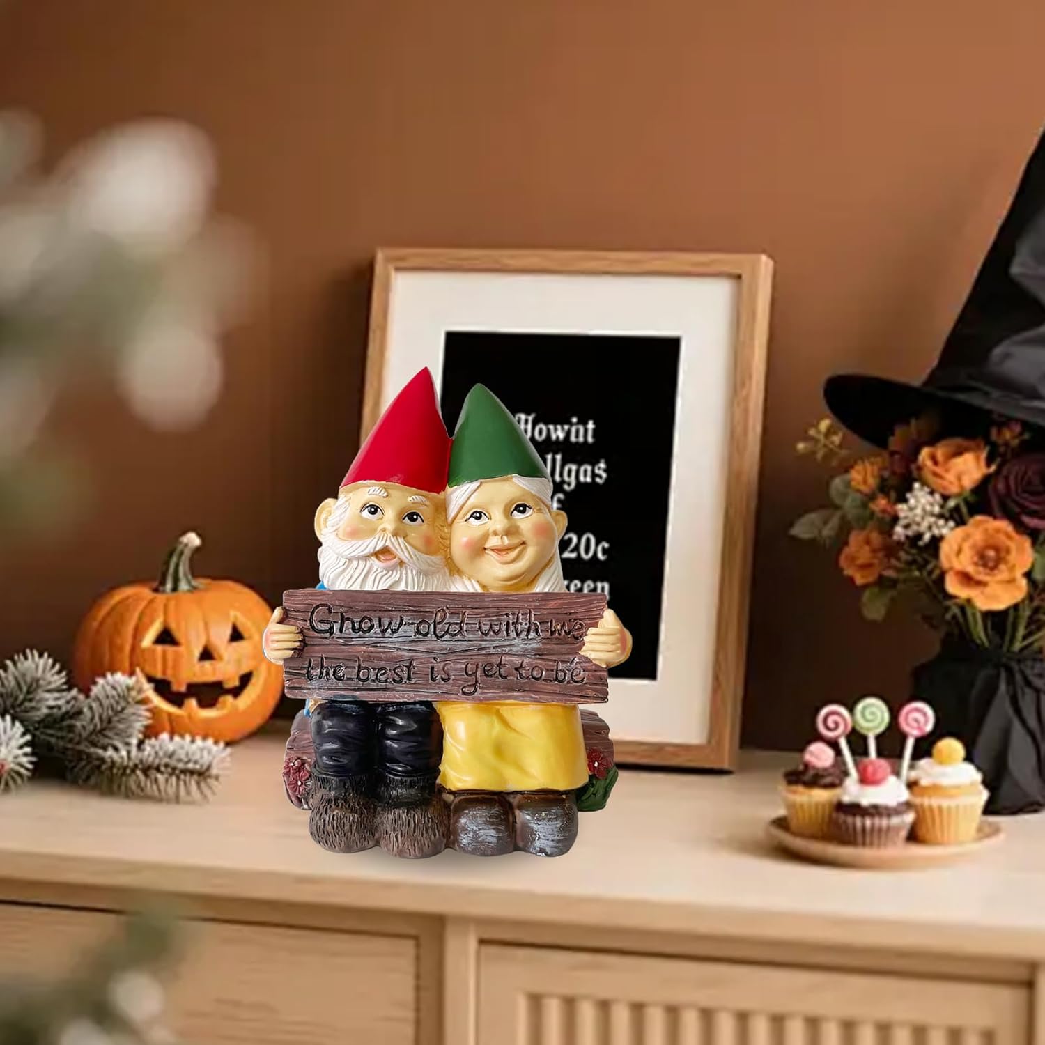 Condition photo showing New/Like New for Abirdflyer Garden Gnome Statue for Outdoor Decor, Couple in Love Gnomes Figurine, Garden Sculptures & Statues, Gnome Romantic Indoor Ornament Forever Lover Gift (Couple Dwarf Figurine)