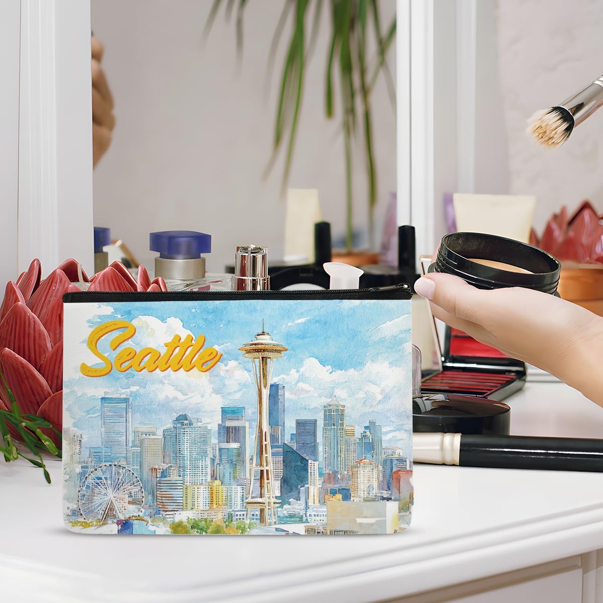 Seattle Makeup Bag Gifts - Seattle Souvenirs Essentials Cosmetic Bag, Travel Toiletry Organizer Zipper Pouch for Women Girls Friend Tourist, Vacation Birthday Gift - Image 5