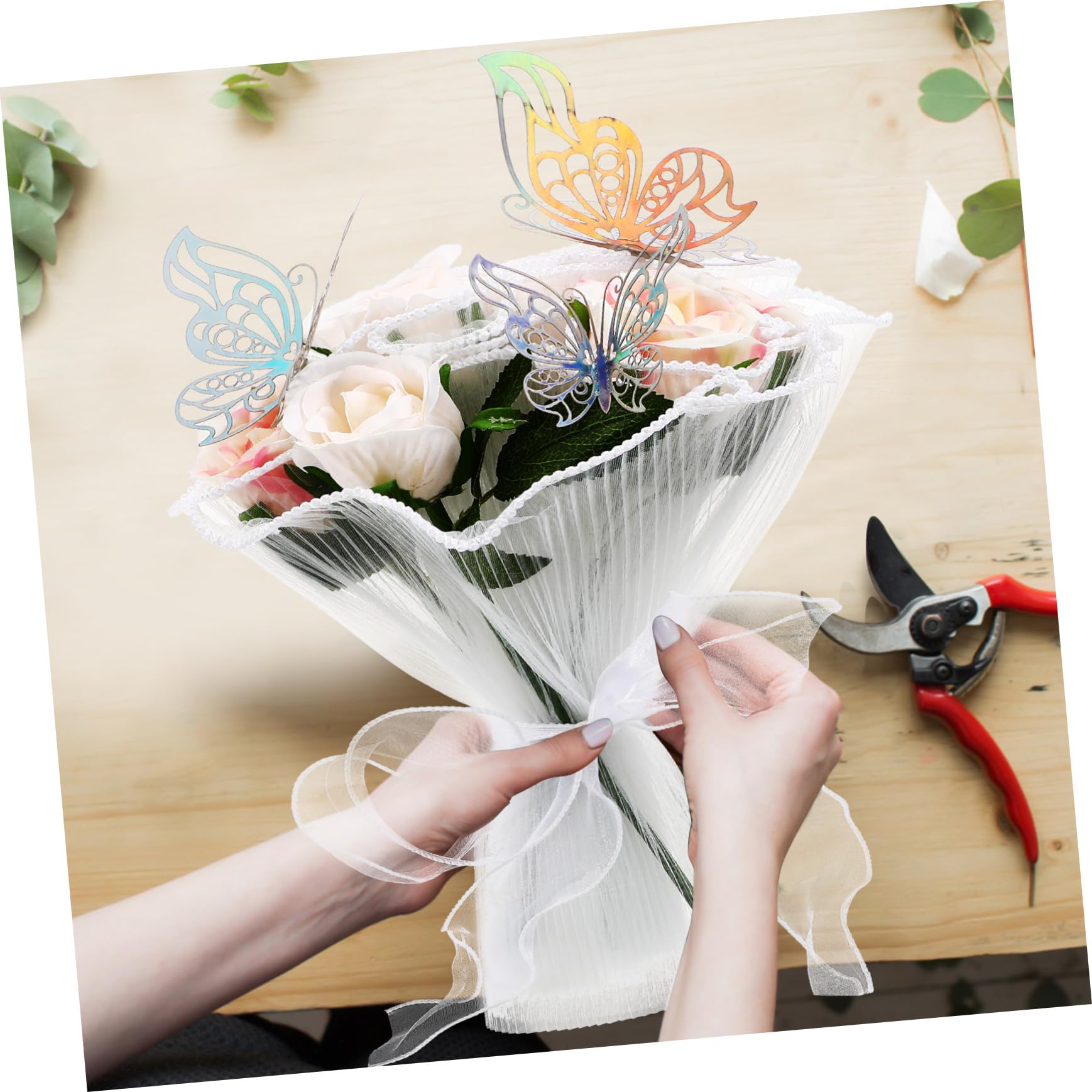 Housoutil Flower Bouquet Supplies 1 Set Pearl Mesh Butterfly Decorated Paper Floral Wrapping Ribbon for Bouquets