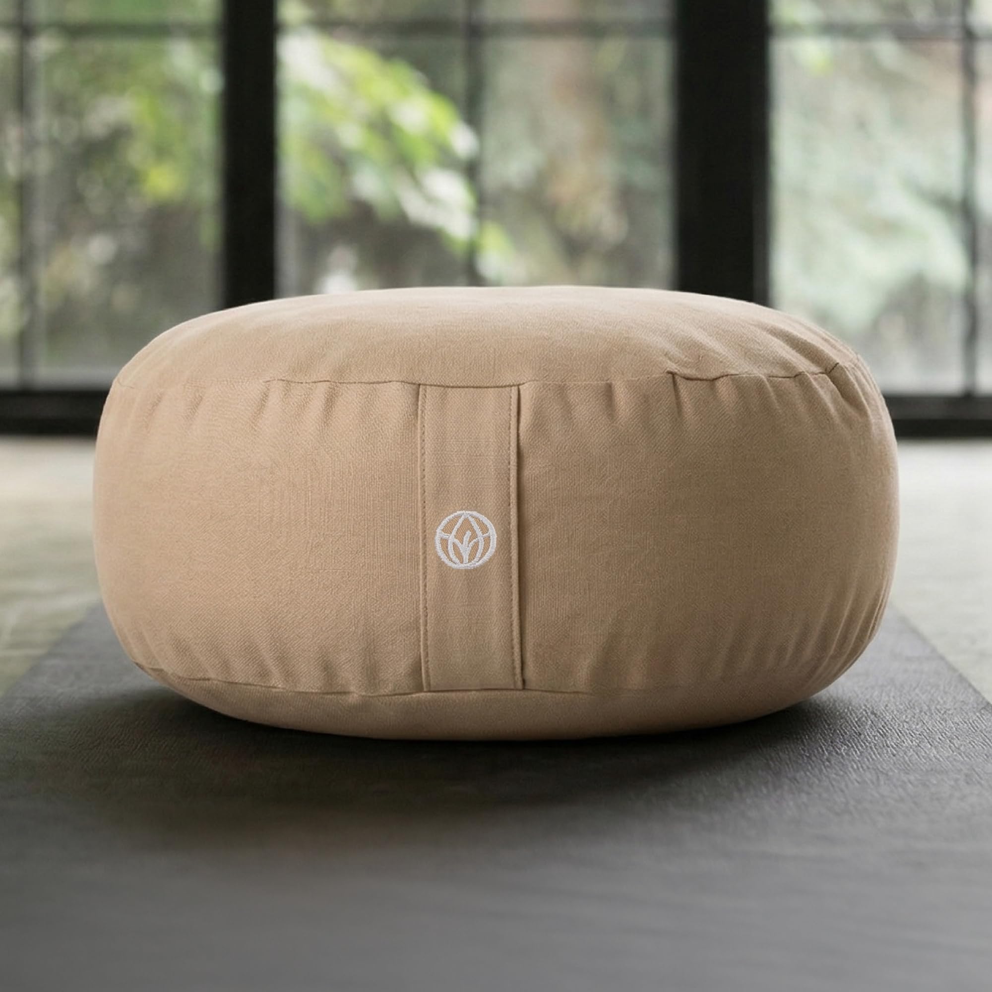 MYLILY Cuscino Yoga Meditazione – cuscino yoga rotondo Ø 29 cm – 10 cm piatto & 255 g leggero – cuscino pavimento con fodera cotone lavabile – vegano – Beige