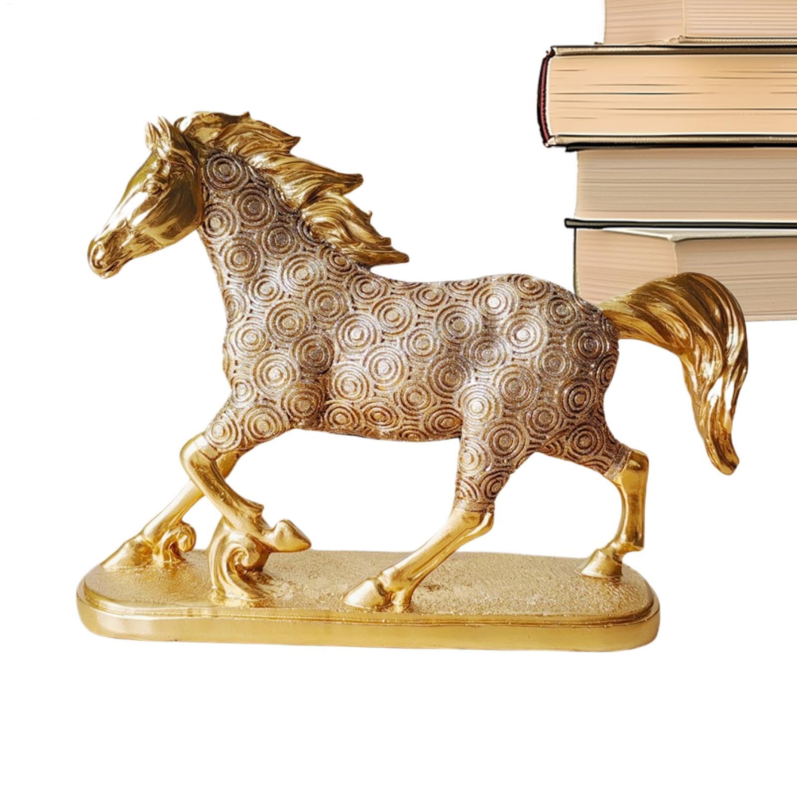 Statue de cheval en résine dorée : une sculpture élégante pour salon