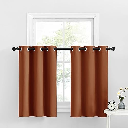 Miniatura 189 de NICETOWN Cortinas Opacas para Ventana de Guardería - Tratamiento de Ventana con Parte Superior de Ojales, Paneles de Cortinas Opacas (Verde Biscotti