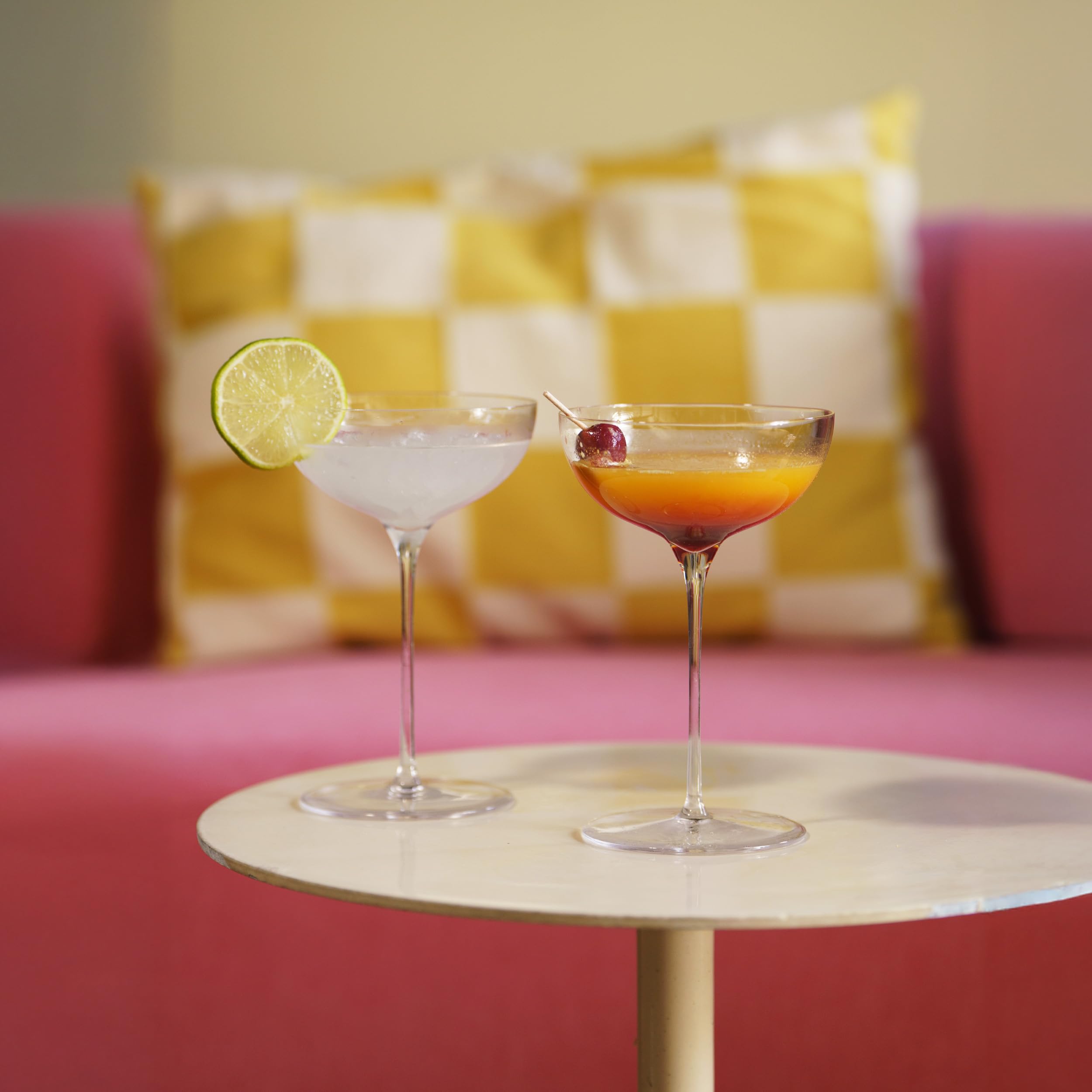 Stölzle Lausitz Kyoto Bar Cocktailschale 6er-Set 320 ml – Elegante Cocktailgläser ideal für Martini & Margarita – Stilvolle Kristallgläser für Cocktails – Spülmaschinengeeignet & stoßfest