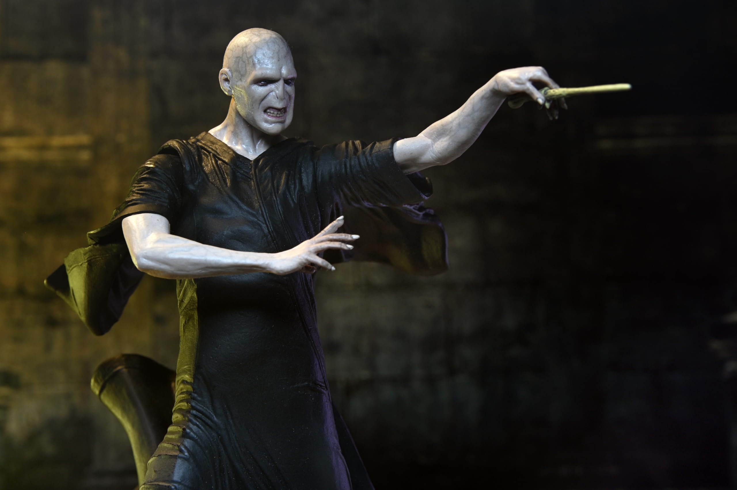 NECA - Harry Potter - Colección Legacy Voldemort Figura de acción a escala de 7 pulgadas