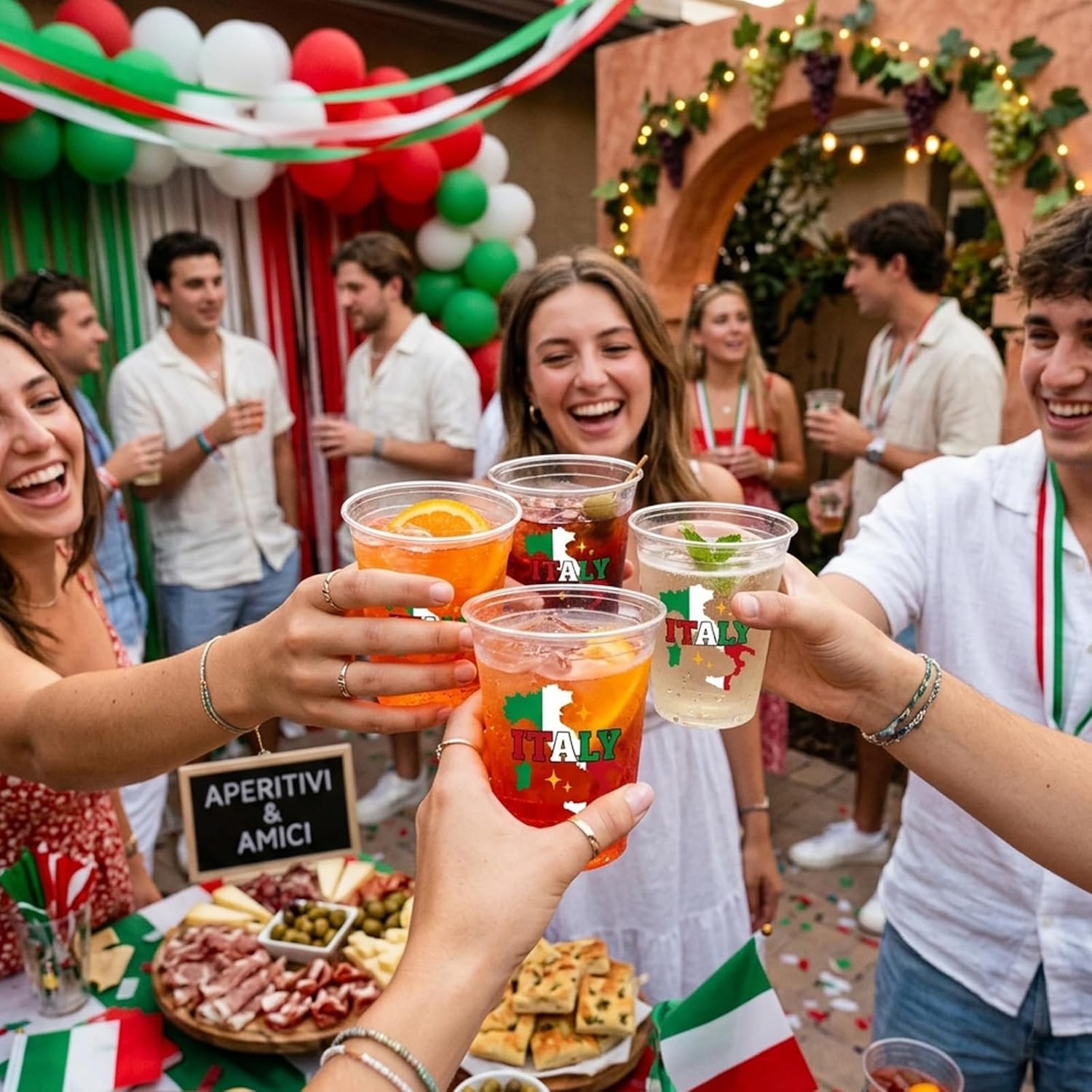 100 Pcs 12 oz Italian Plastic Cups, Italian Flag Disposable Cup for Party Decorations, Red White Green Italy Drinking Cup for Pizza Holiday Birthday Party Decorations Supplies