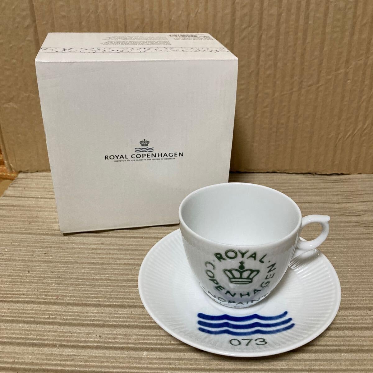 Amazon | ロイヤルコペンハーゲン シグネチャー カップ＆ソーサー ② 
