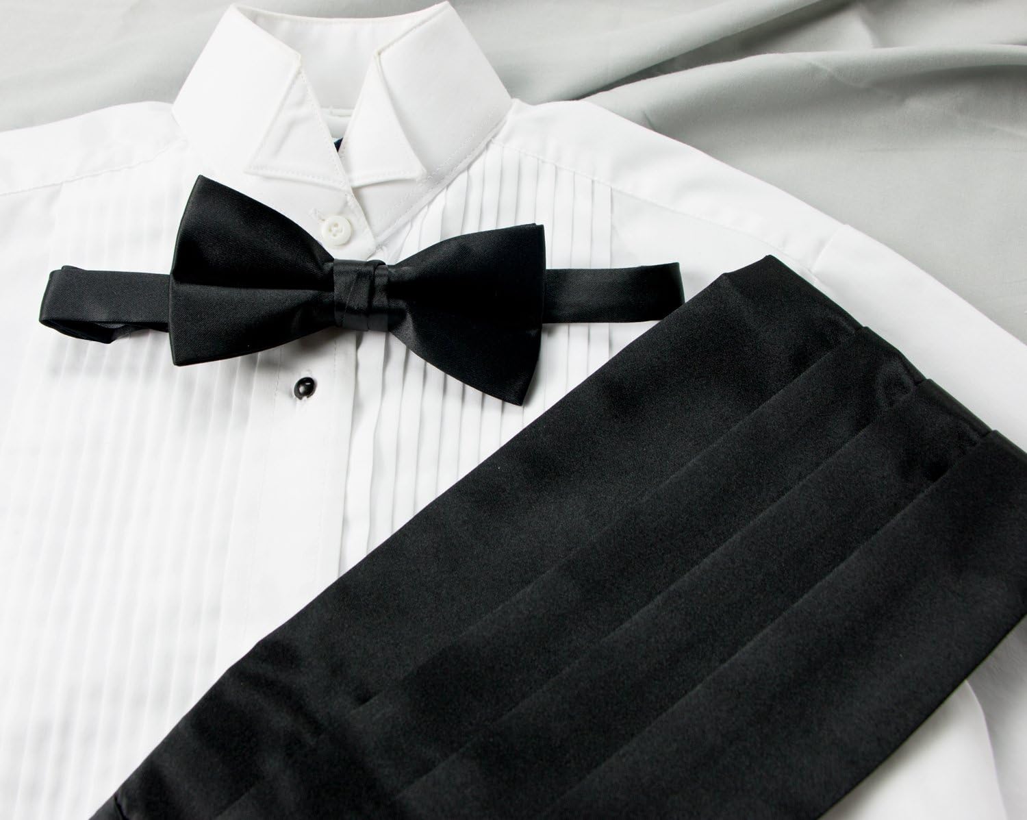 Spring Notion Big Boys' Cummerbund and Bow Tie Set