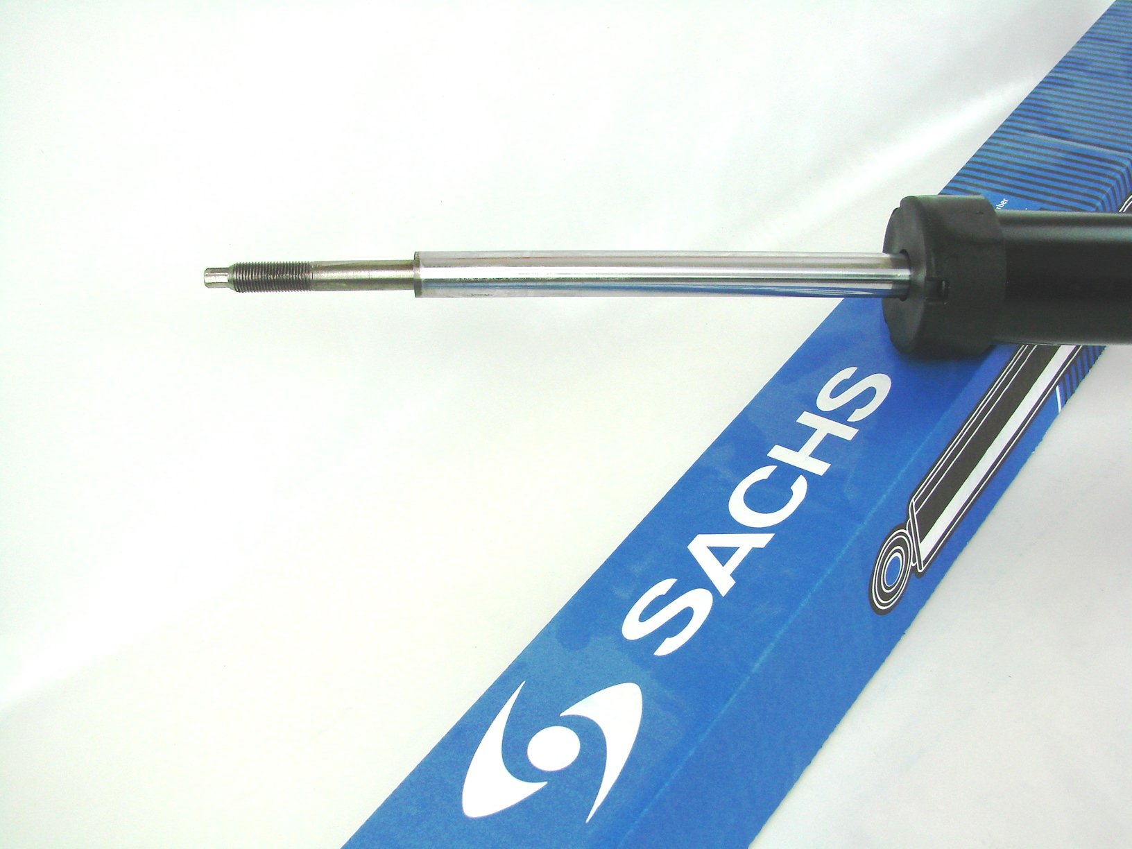 Pair Set of 2 Rear Sachs Sus Struts for BMW E82 E88 E90 E91 E93 w/ Standard Susp