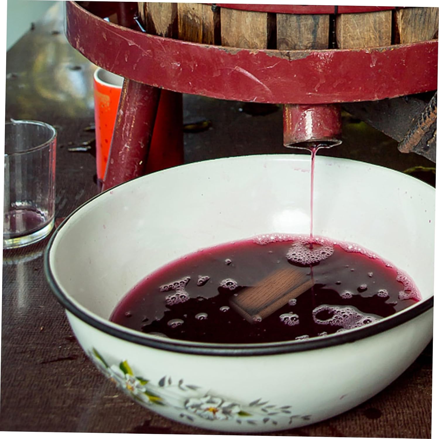SOLUSTRE Japanese Oak Pieces Versatile Wine Brewing Chips Whiskey Aging Wine Making Supplies