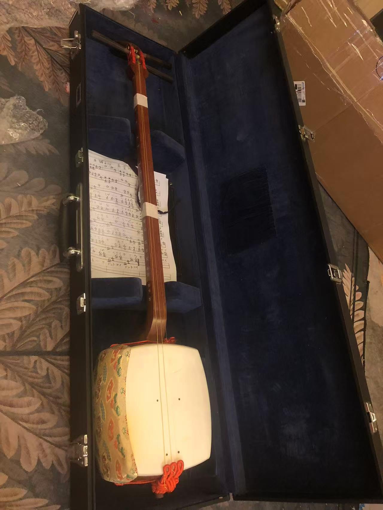 Shamisen tradycyjny japoński 3-strunowy instrument muzyczny z lutnią