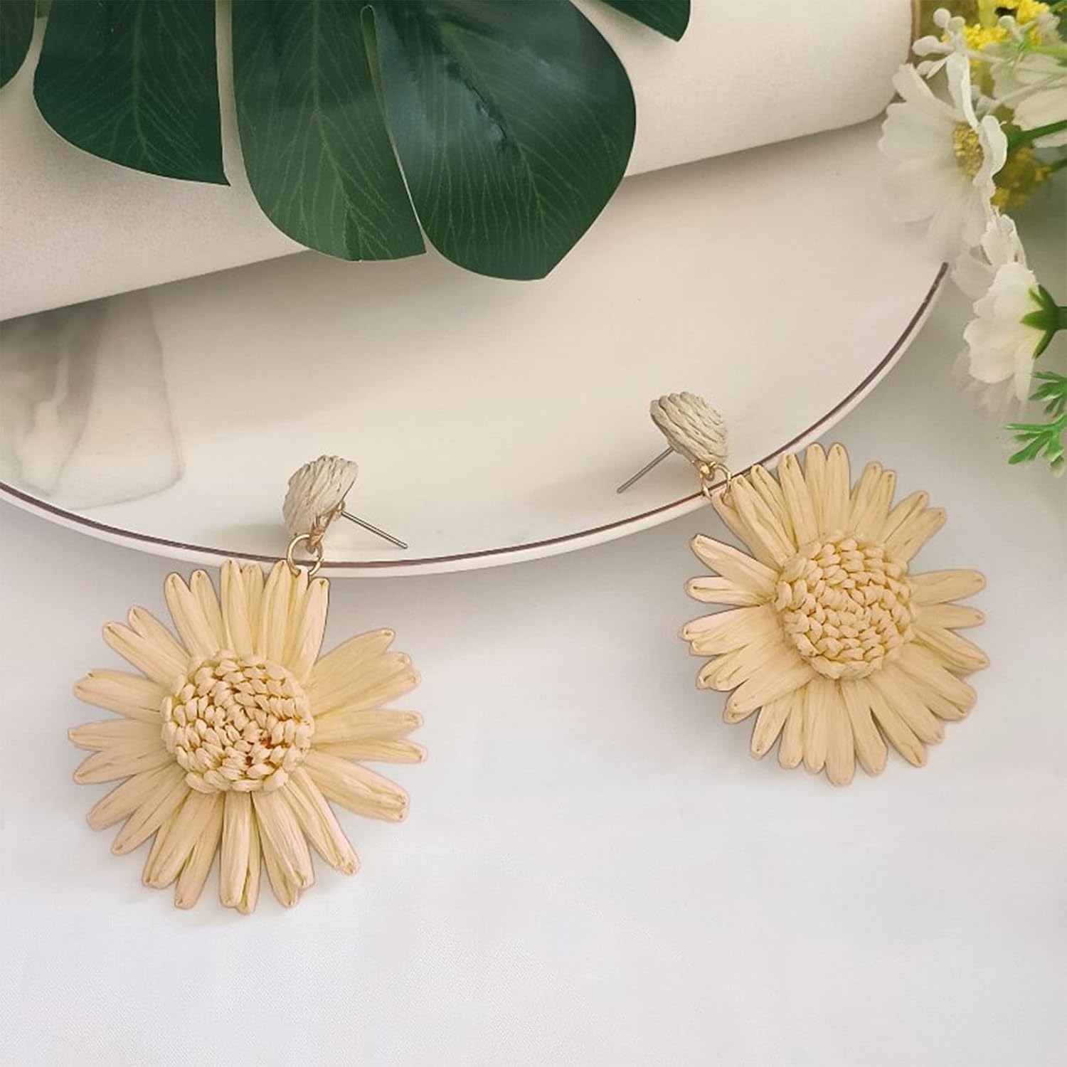 Handwoven Raffia Sunflower Earrings Boho Chic Dangle Jewelry for Summer OutfitsD Spring Earrings Beach Vacation Accessories 2025 Lightweight Women's Dressy Tropical Style - Image 3