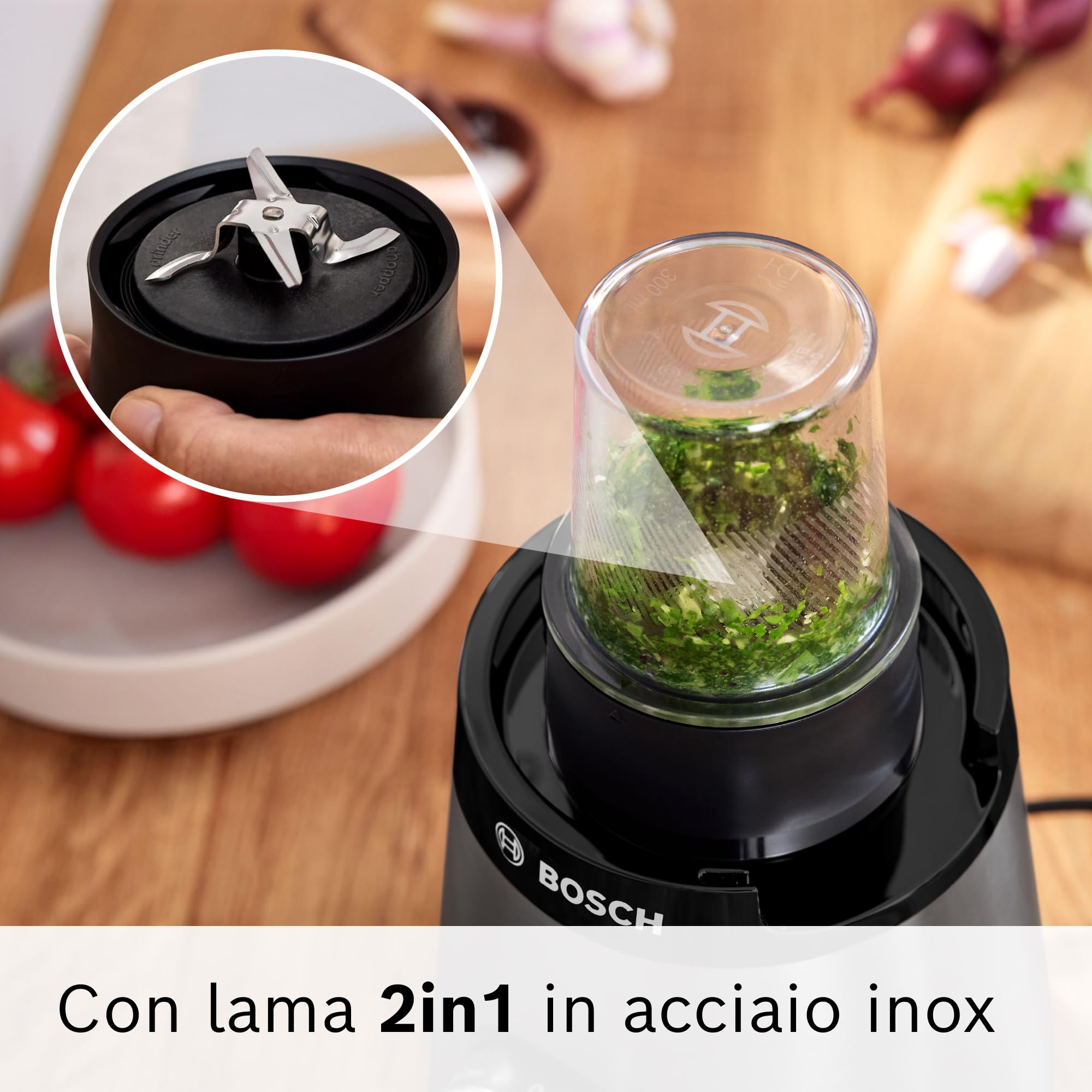 Bosch Serie 4 Frullatore VitaPower MMB4197S, Potente 1200 W, 30.000 giri/min, Lame Rinforzate in Acciaio Inox, Bicchiere Frullatore in Tritan da 1.5 L, Accessori Inclusi, Argento