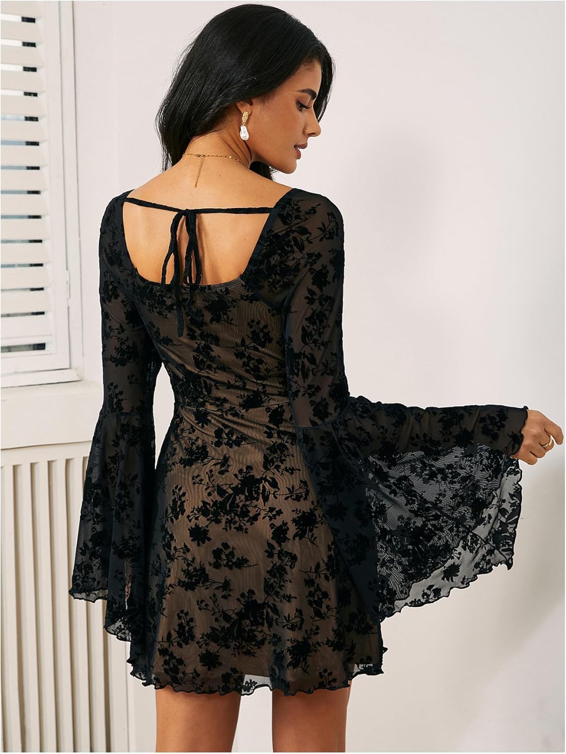 WDIRARA Women's Floral Jacquard Mesh Gothic Dress Bell Long Sleeve A Line Vintage Dresses - Image 2