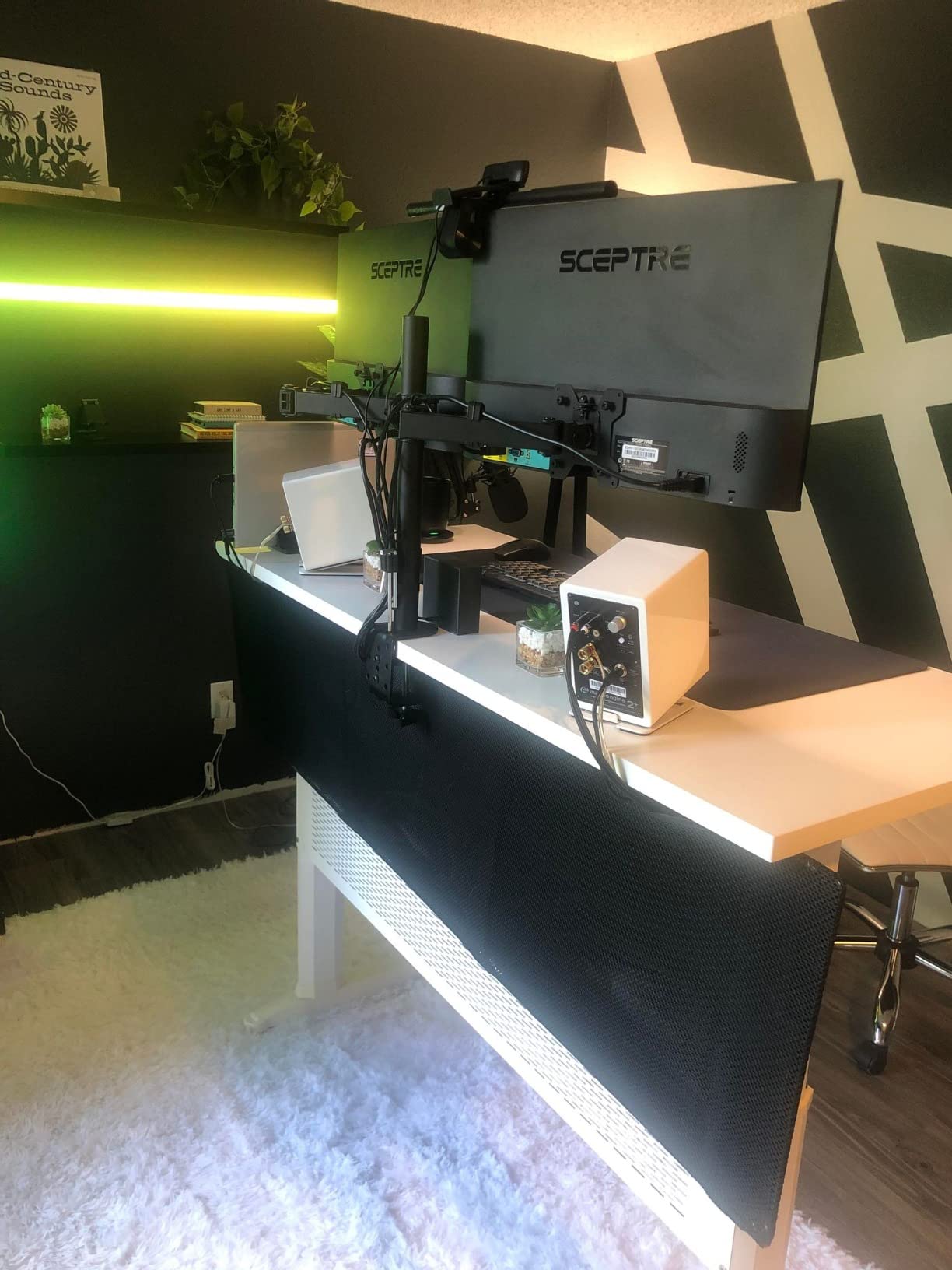 $11/mo - Finance Mount-It! Under Desk Modesty Panel for Office Desks ...