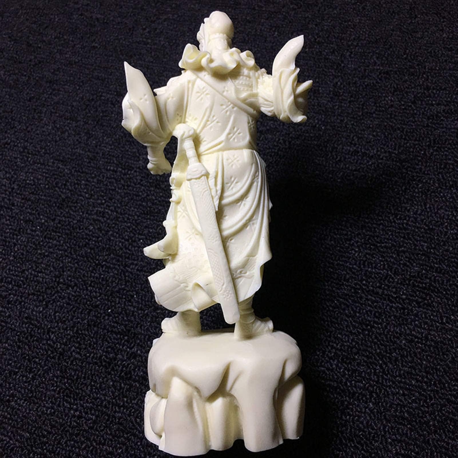 Guan Gong Statue White God of War Guan Gong Statue,Modern art sculpture,Chinese mythical figure Guan Yu,High-end home decoration statue Feng Shui Decor Home Office Decoration